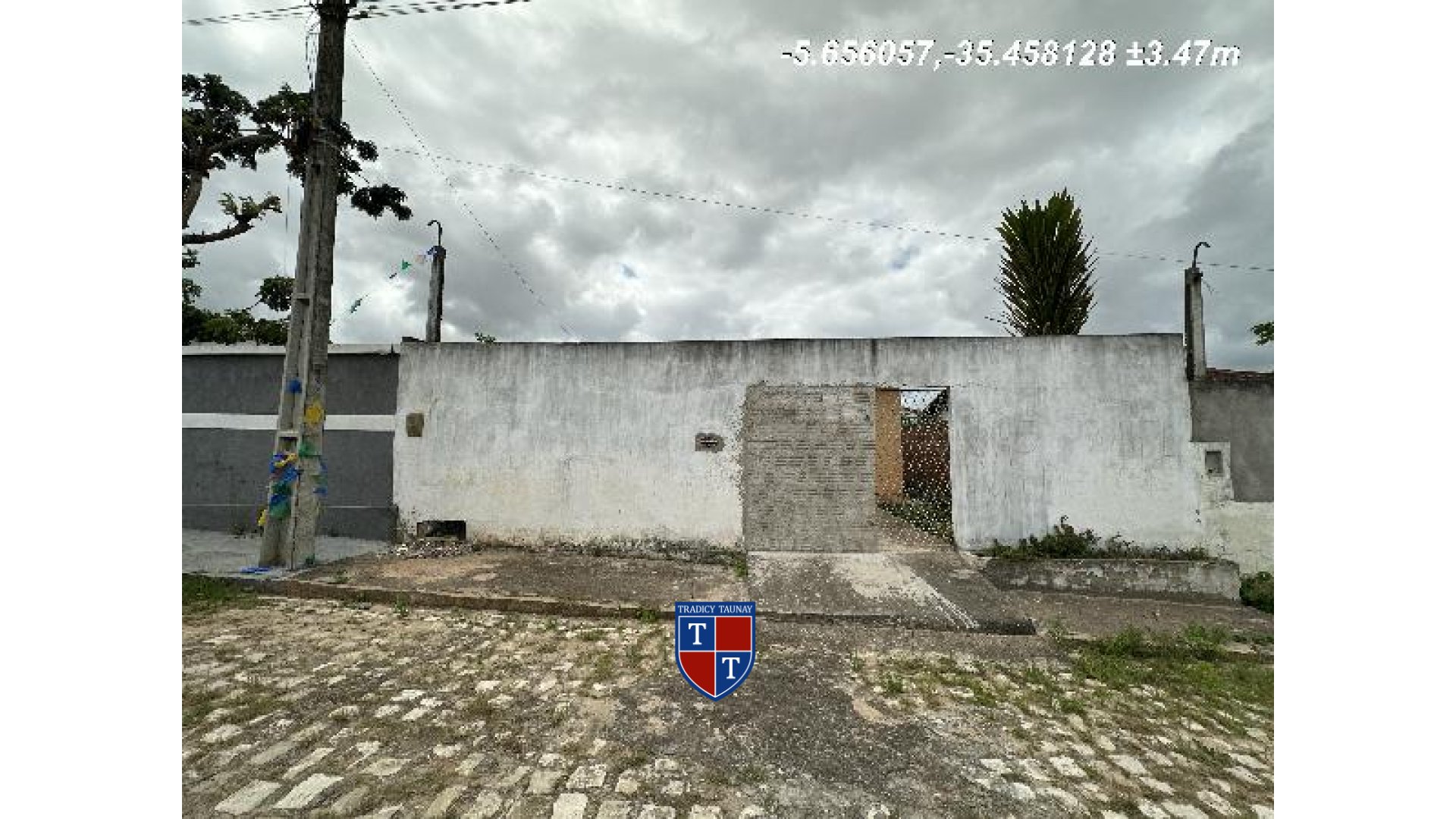 Foto 1 de CASA em LOT RES RUY PEREIRA - Imóvel Retomado Caixa