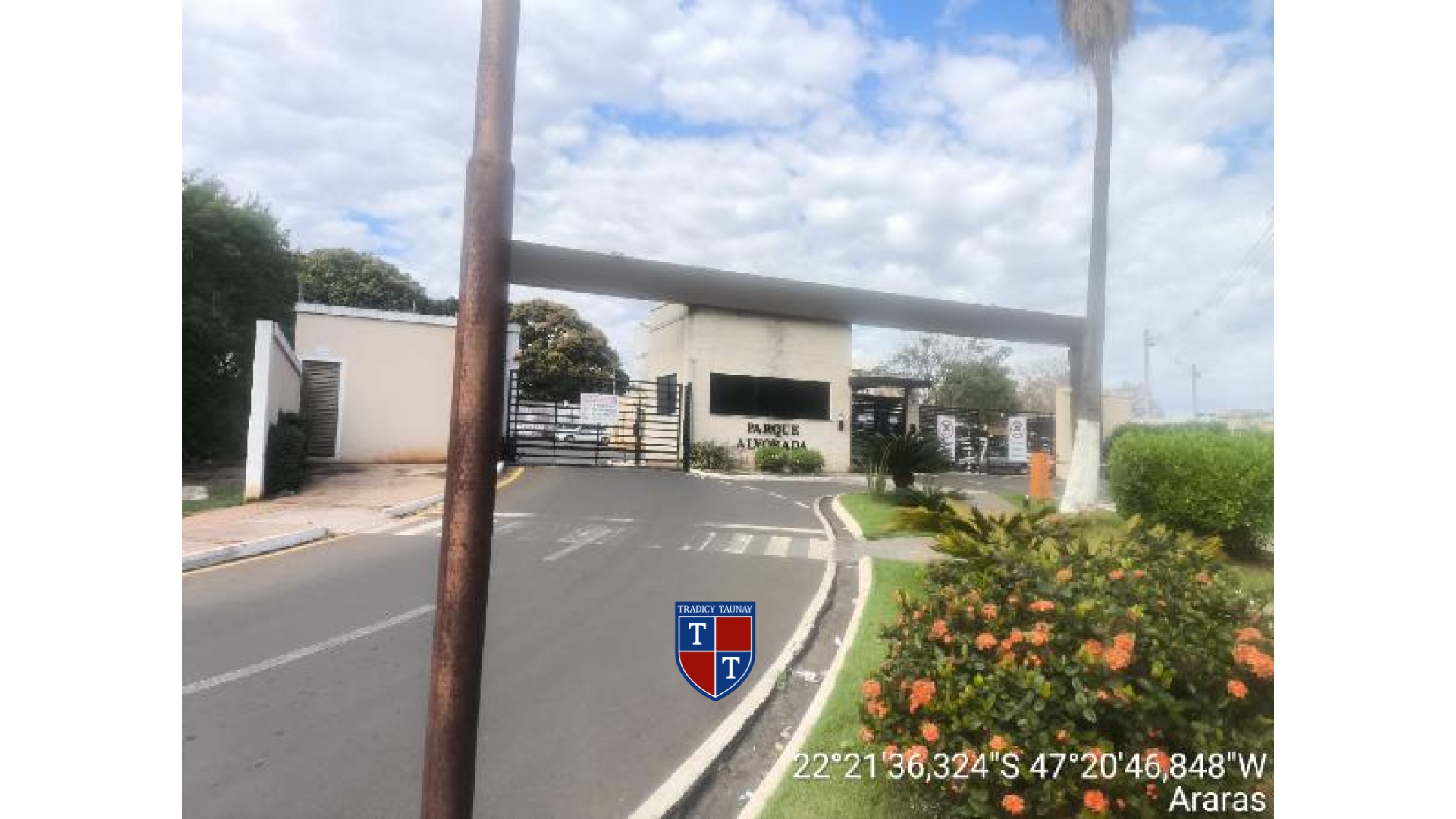 APARTAMENTO em JARDIM JOSE OMETTO II