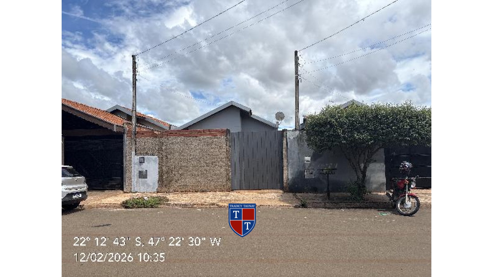 Foto 1 de CASA em JARDIM EMPYREO - Imóvel Retomado Caixa