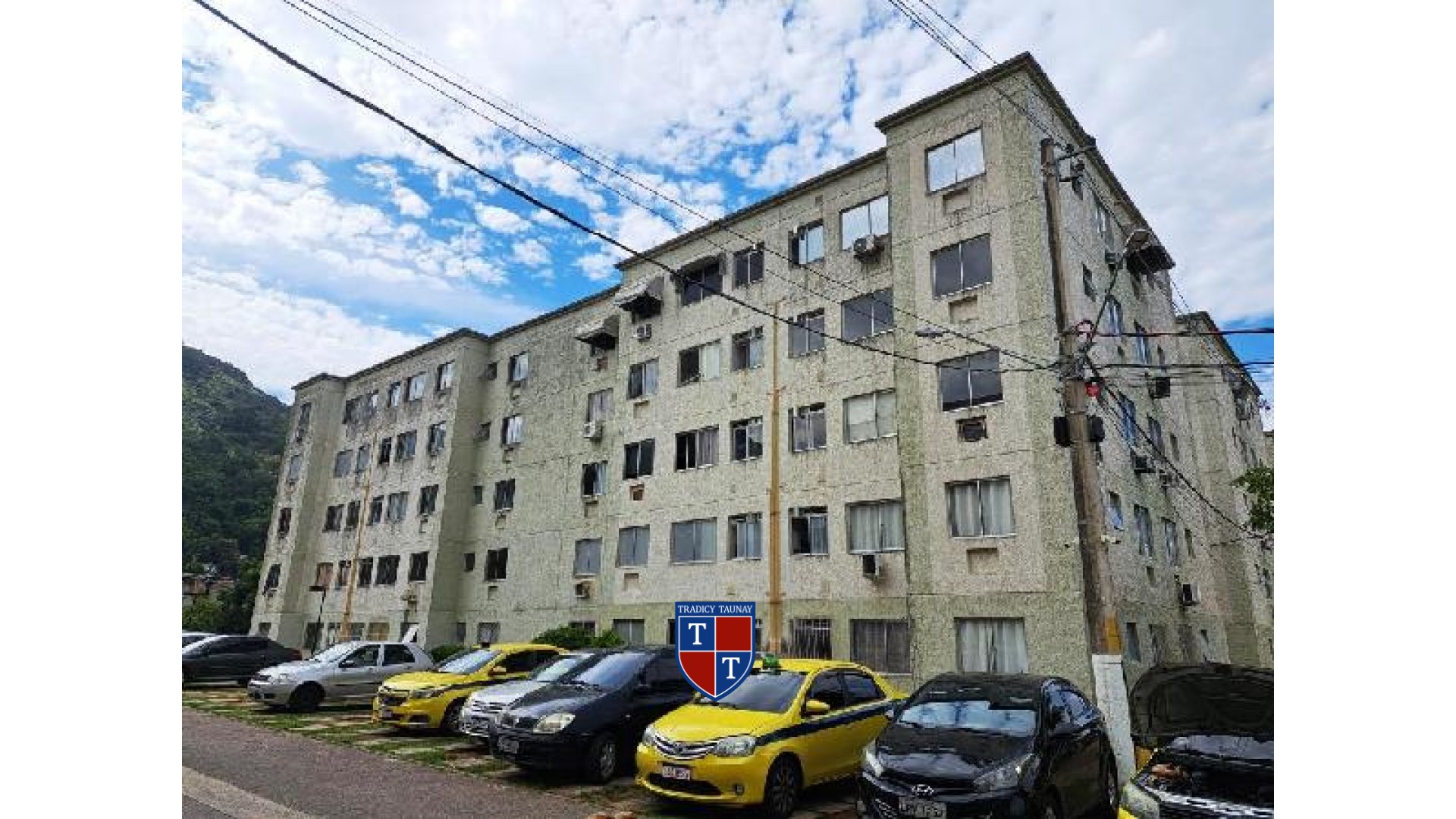 APARTAMENTO em AGUA SANTA