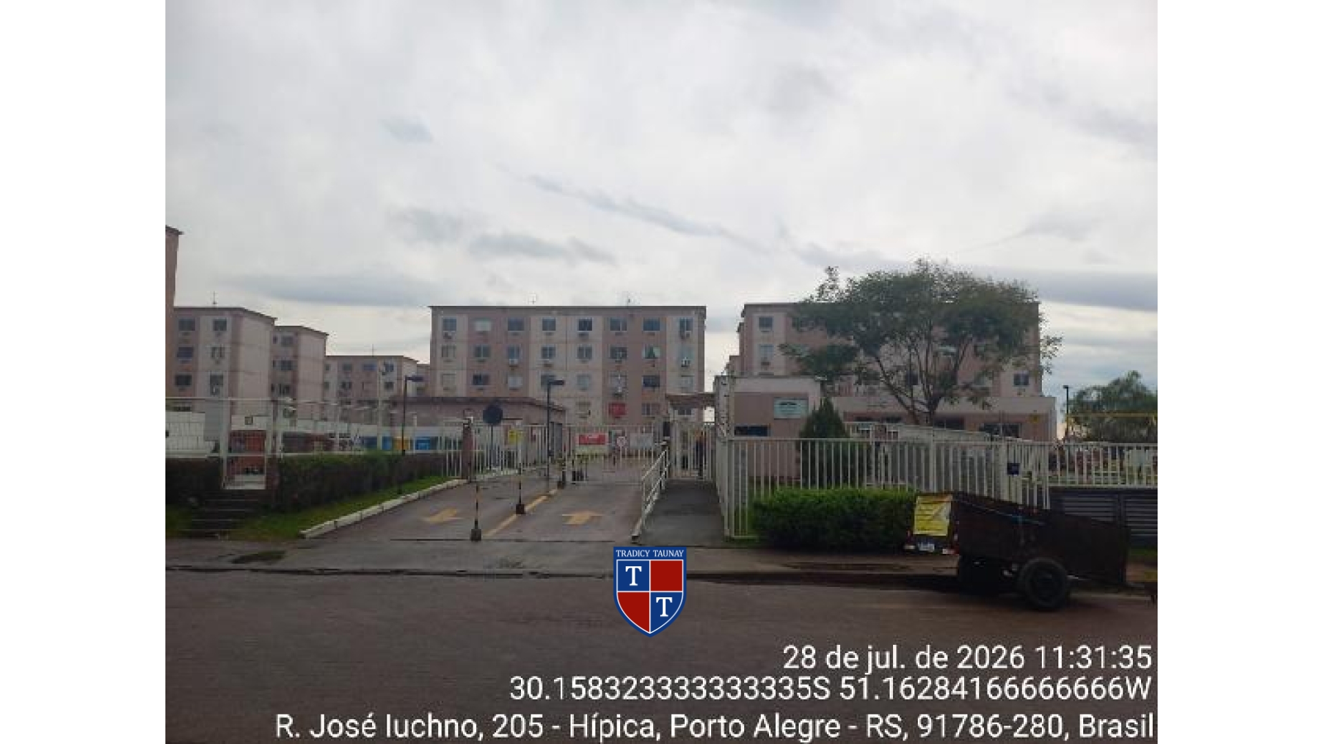 APARTAMENTO em HIPICA