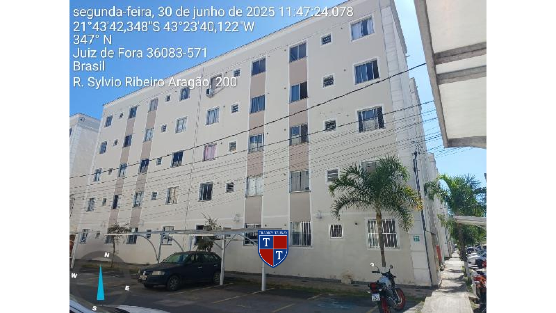APARTAMENTO em JARDIM JOCKEY CLUB
