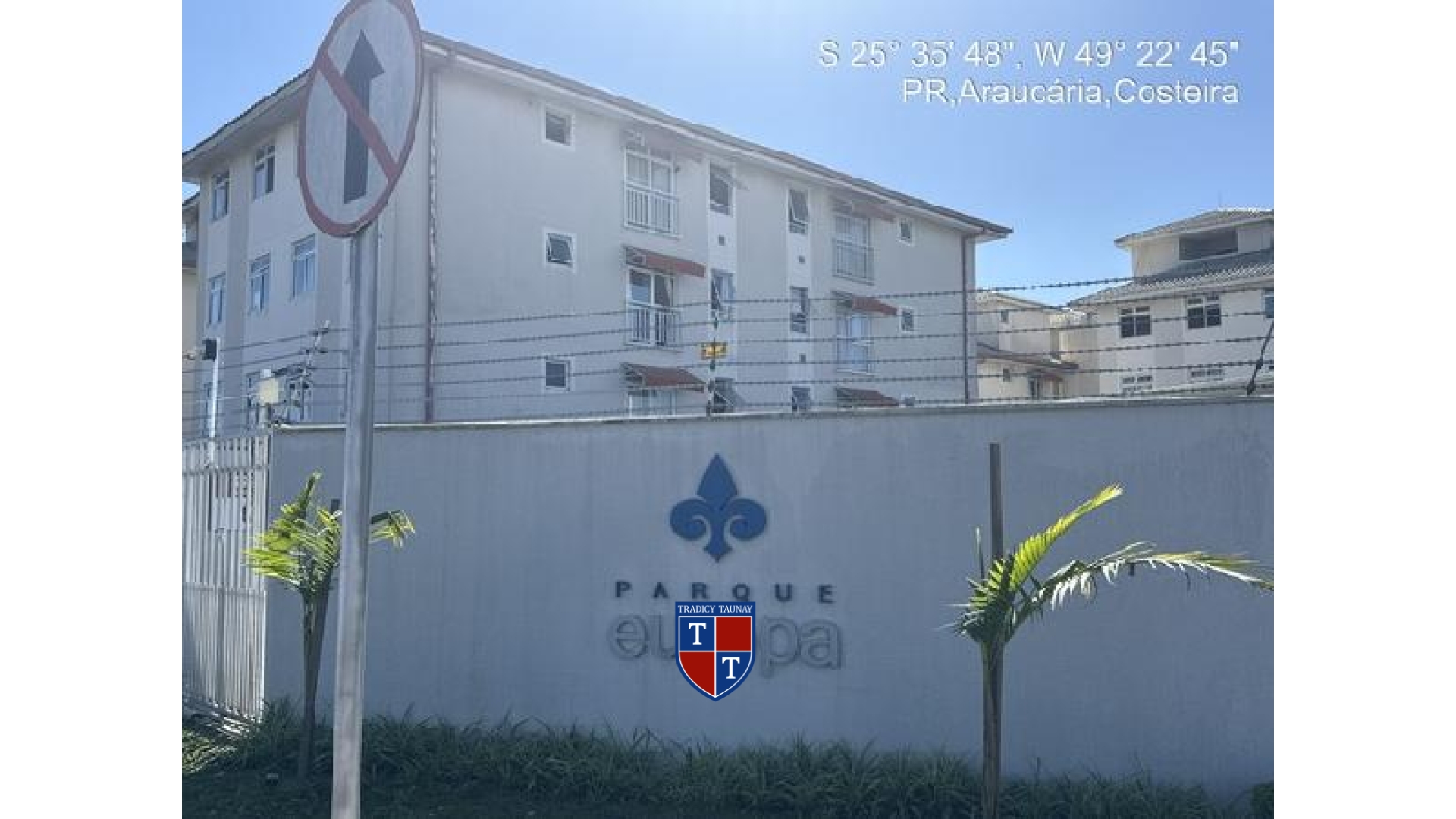 APARTAMENTO em COSTEIRA