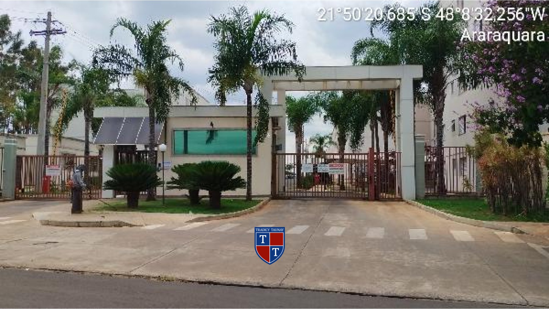 Foto 1 de APARTAMENTO em PARQUE RESIDENCIAL IGUATEMI - Imóvel Retomado Caixa
