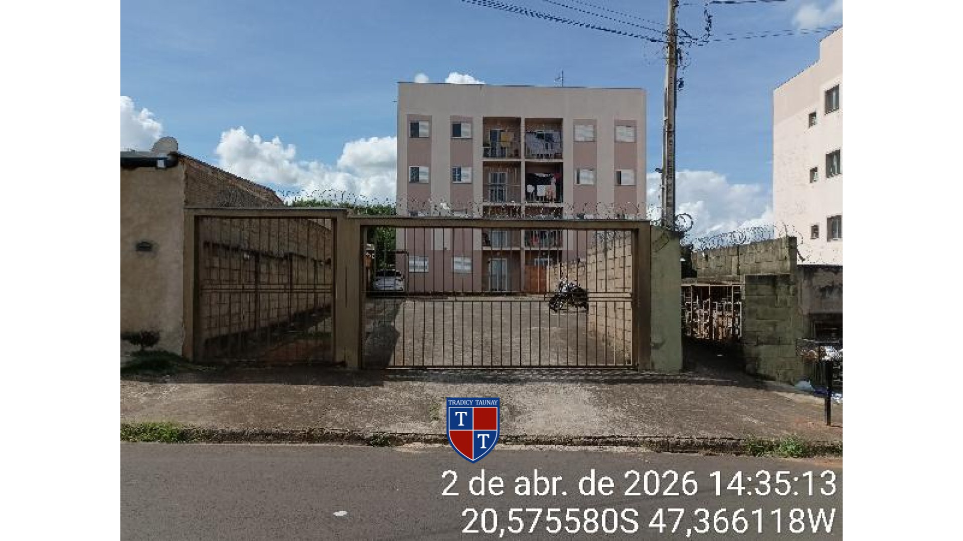 Foto 1 de APARTAMENTO em JARDIM AEROPORTO II - Imóvel Retomado Caixa