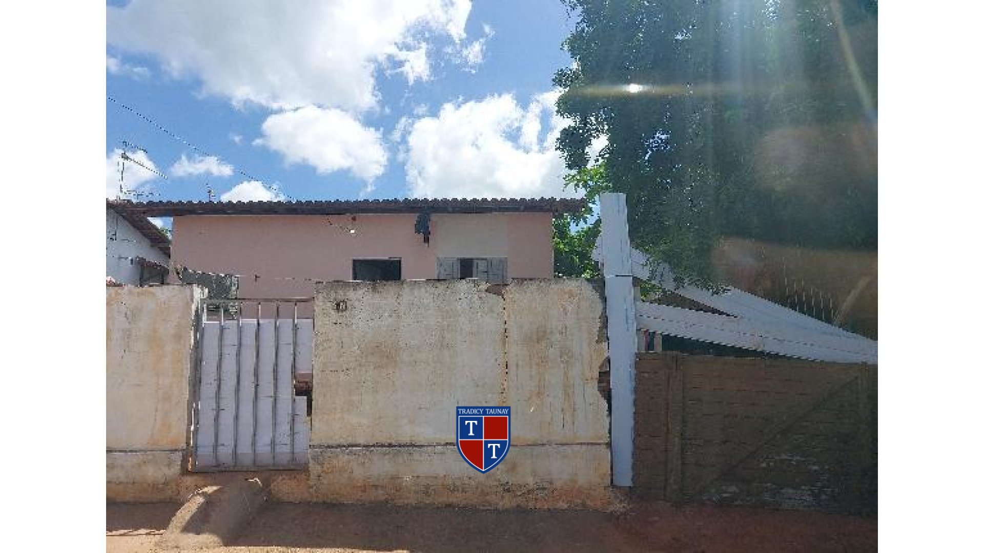 Foto 1 de CASA em PLANALTO - Imóvel Retomado Caixa