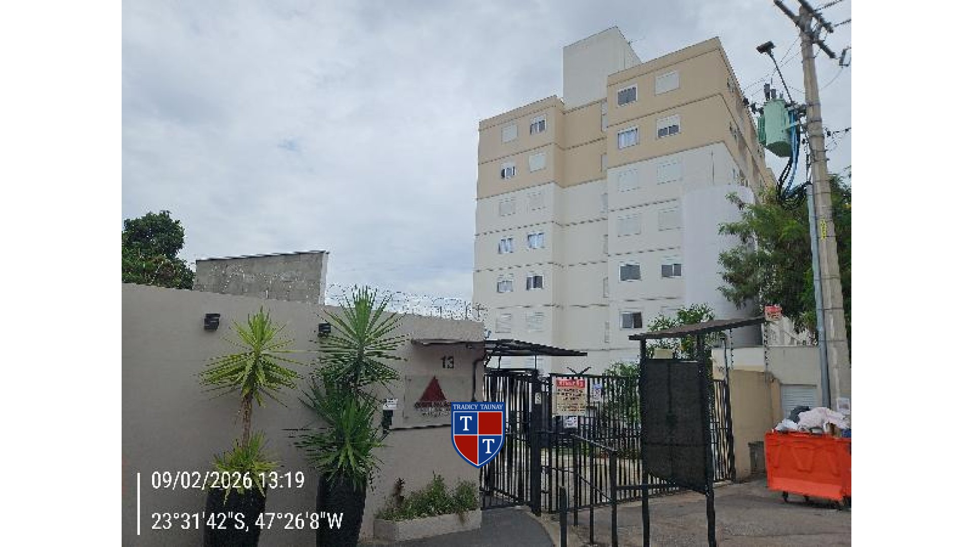 Foto 1 de APARTAMENTO em JARDIM ANTONIO CASSILLO - Imóvel Retomado Caixa
