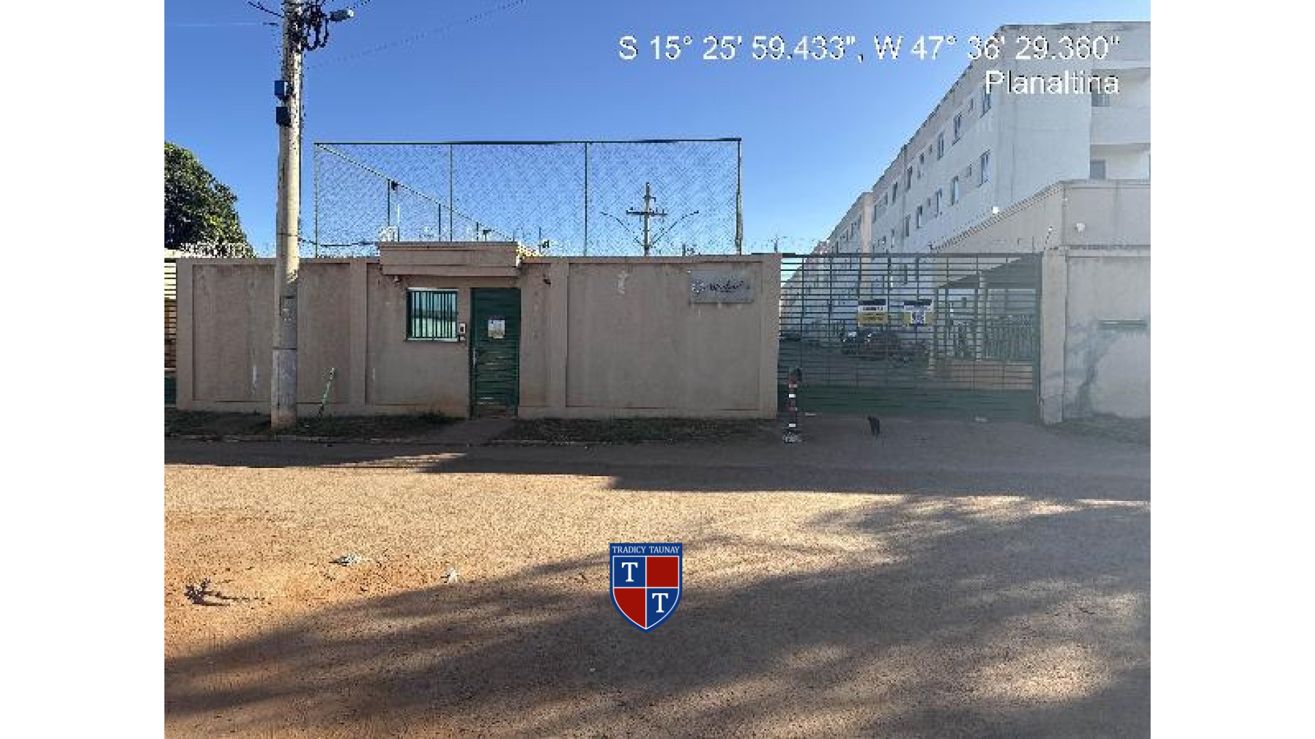 Foto 1 de APARTAMENTO em CHACARAS SANTA MARIA - Imóvel Retomado Caixa