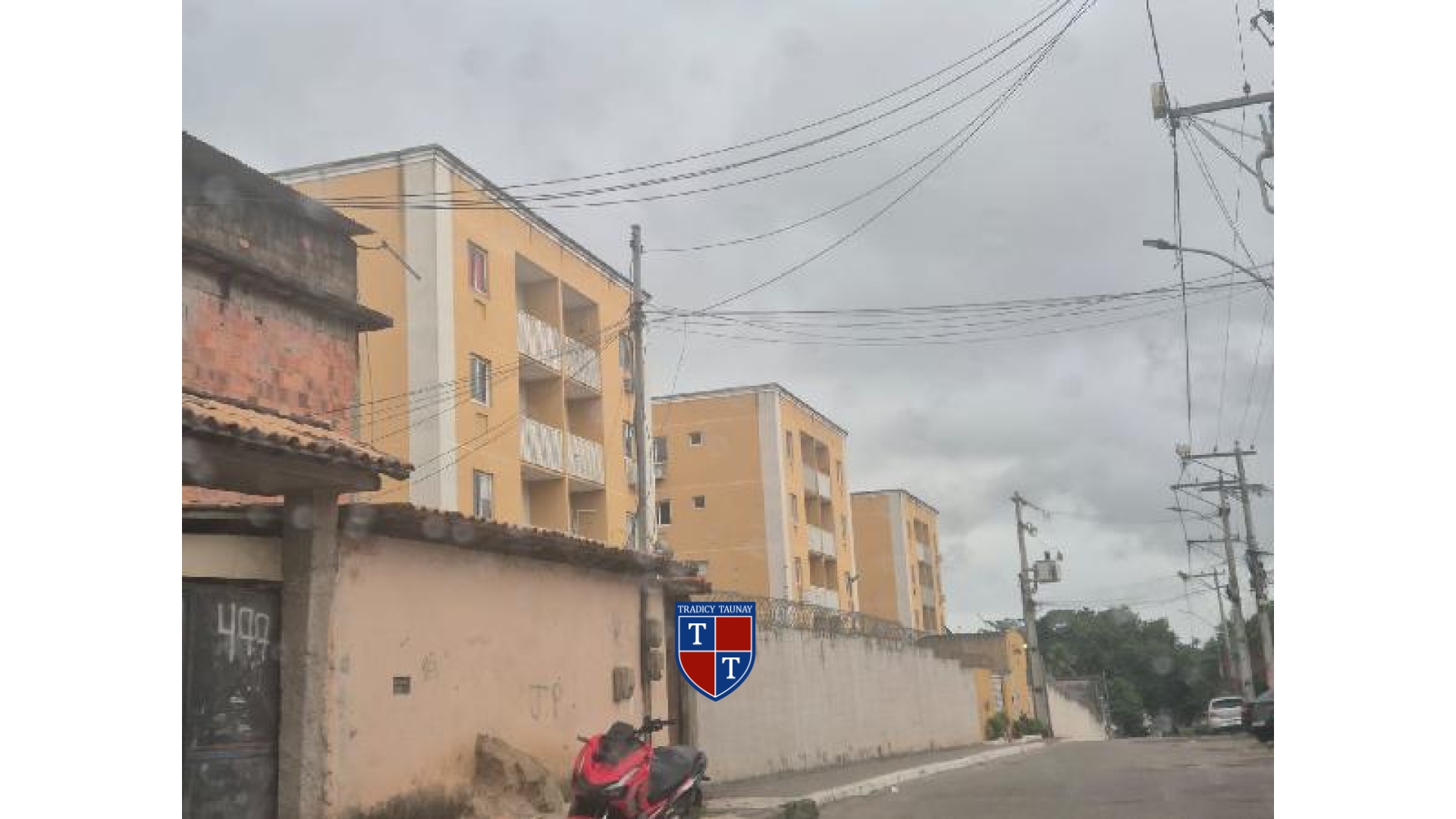 APARTAMENTO em SANTA LUZIA