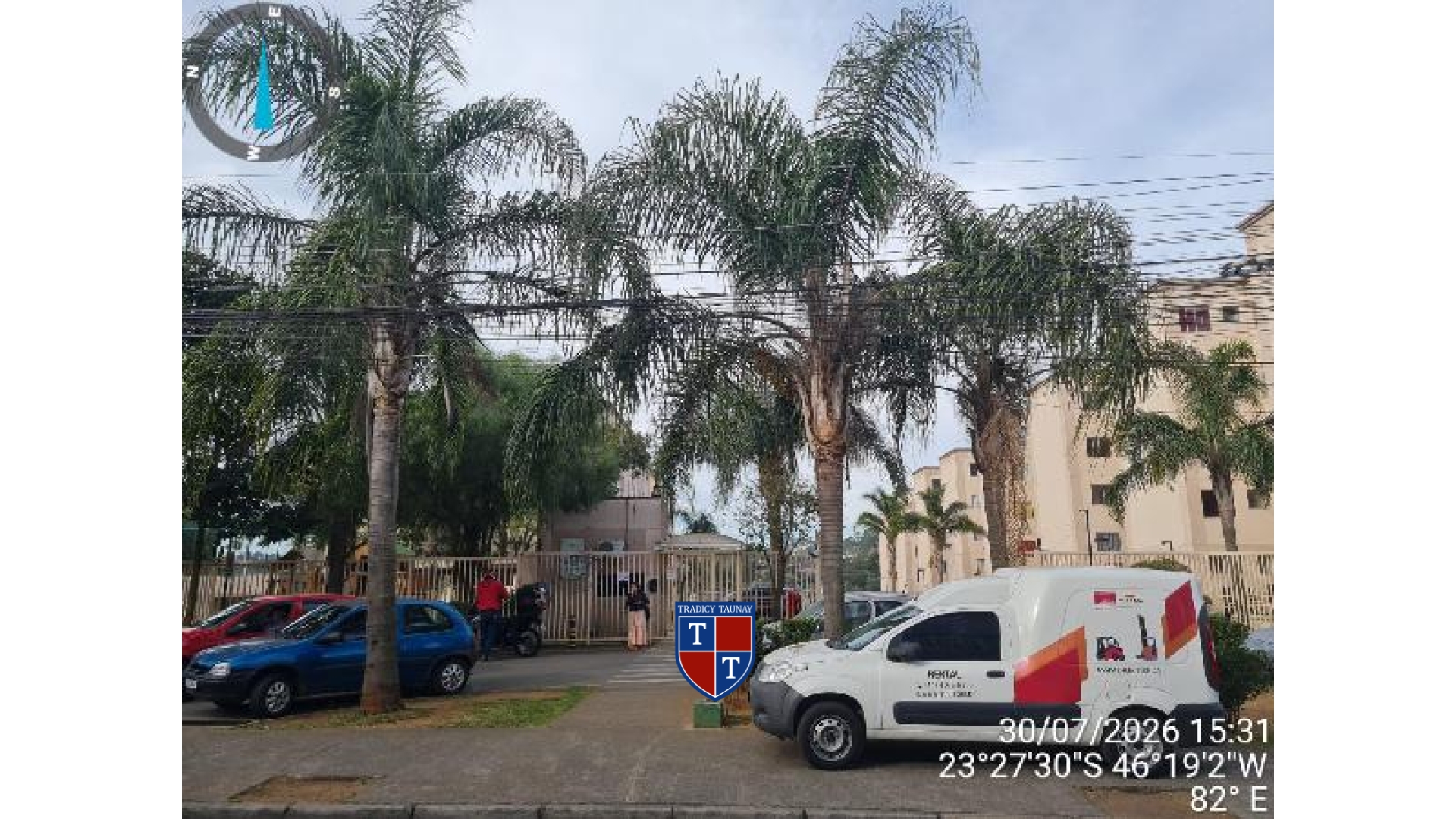 APARTAMENTO em VILA CELESTE