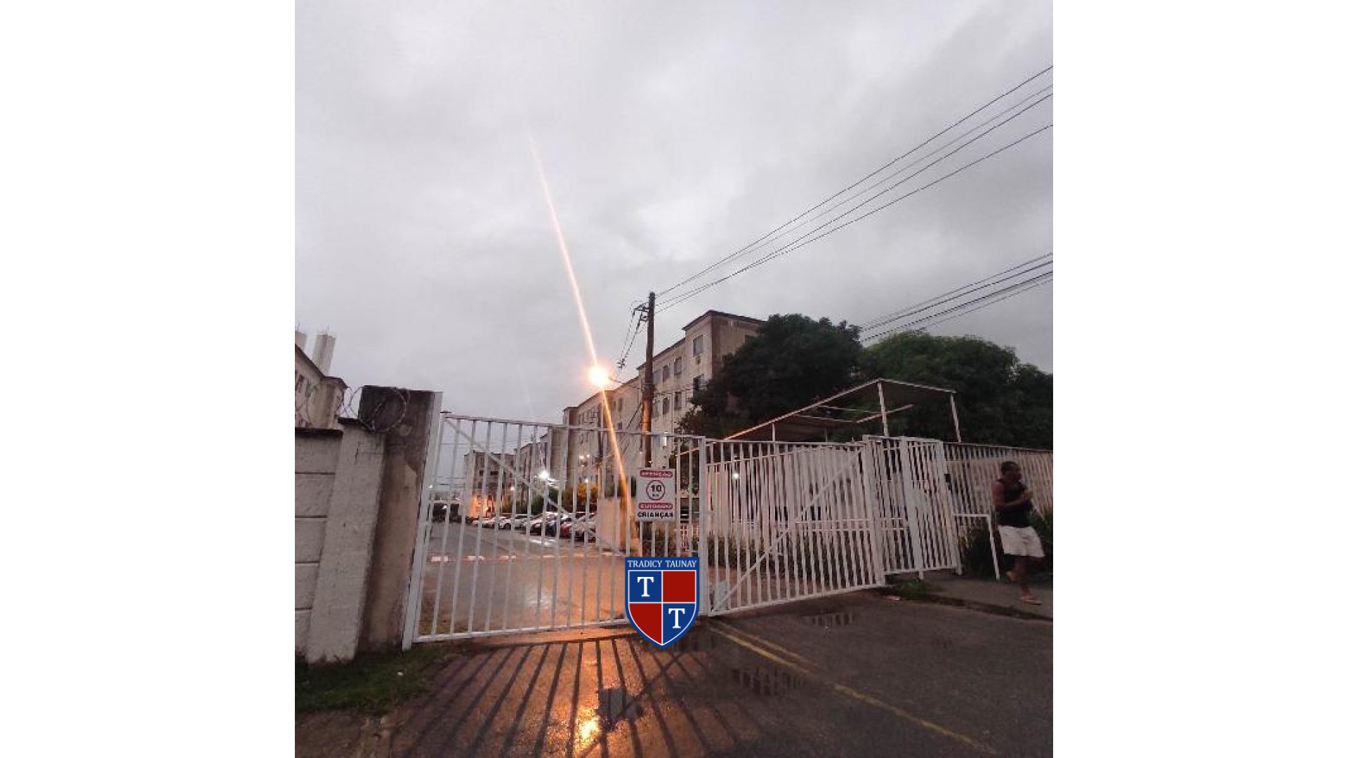 Foto 1 de APARTAMENTO em COSMOS - Imóvel Retomado Caixa