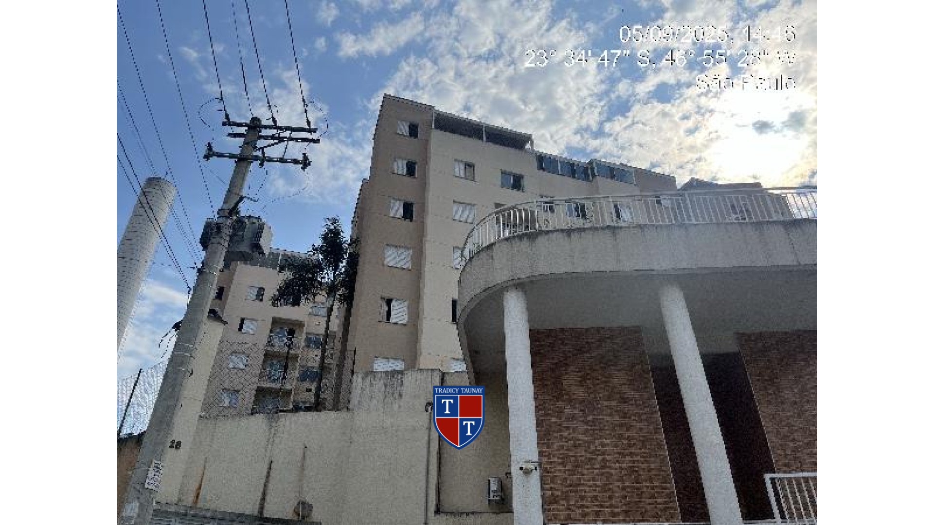 Foto 1 de APARTAMENTO em JARDIM NOVA VIDA - Imóvel Retomado Caixa