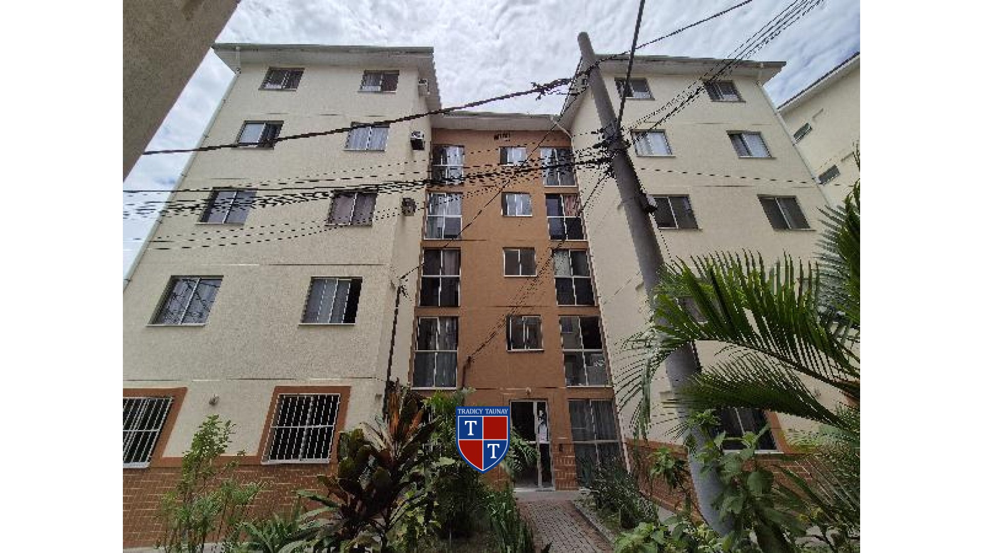 APARTAMENTO em TOMAS COELHO