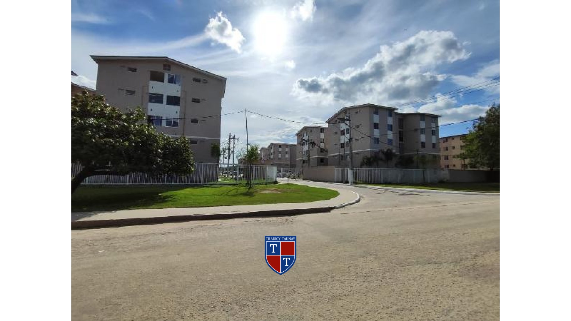 APARTAMENTO em VENDA DAS PEDRAS