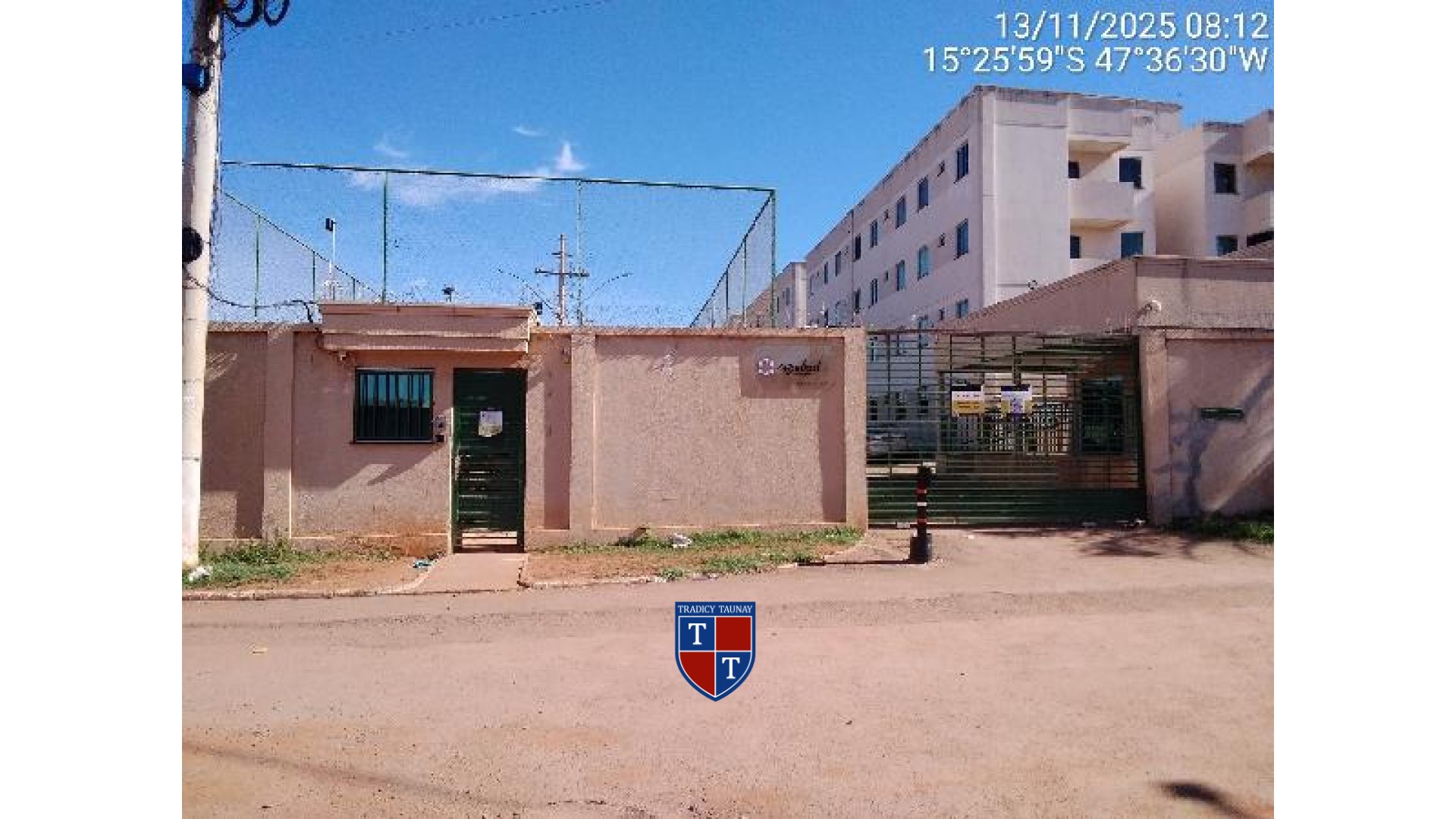 Foto 1 de APARTAMENTO em CHACARAS SANTA MARIA - Imóvel Retomado Caixa