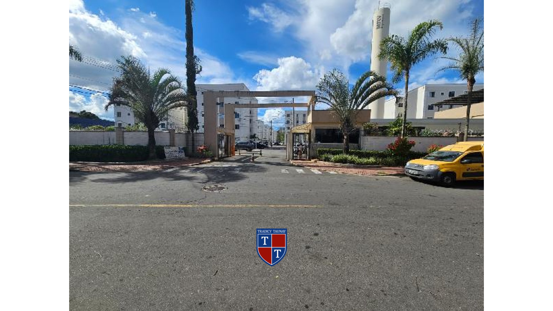Foto 1 de APARTAMENTO em JOQUEI CLUBE - Imóvel Retomado Caixa
