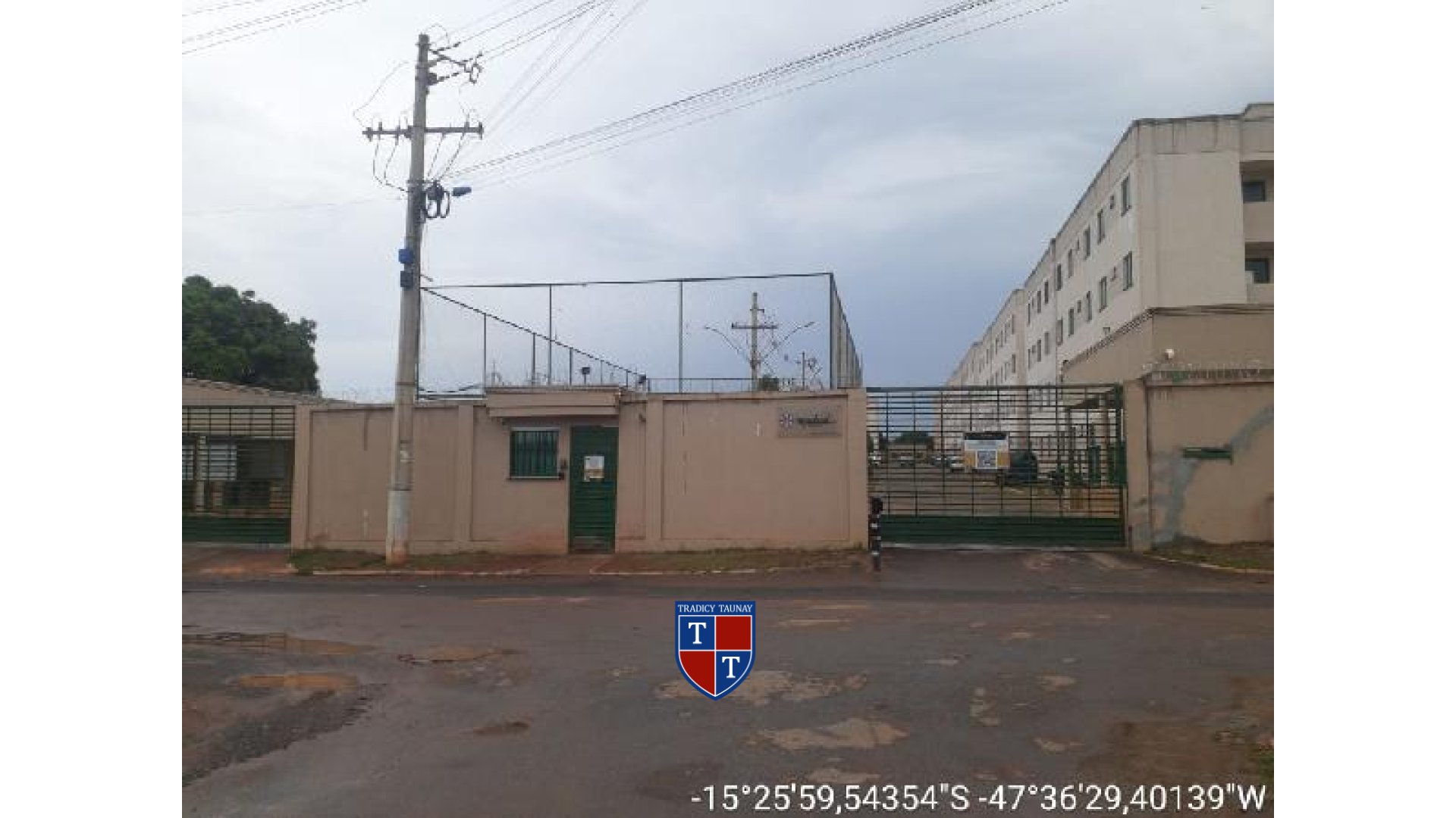 Foto 1 de APARTAMENTO em CHACARAS SANTA MARIA - Imóvel Retomado Caixa
