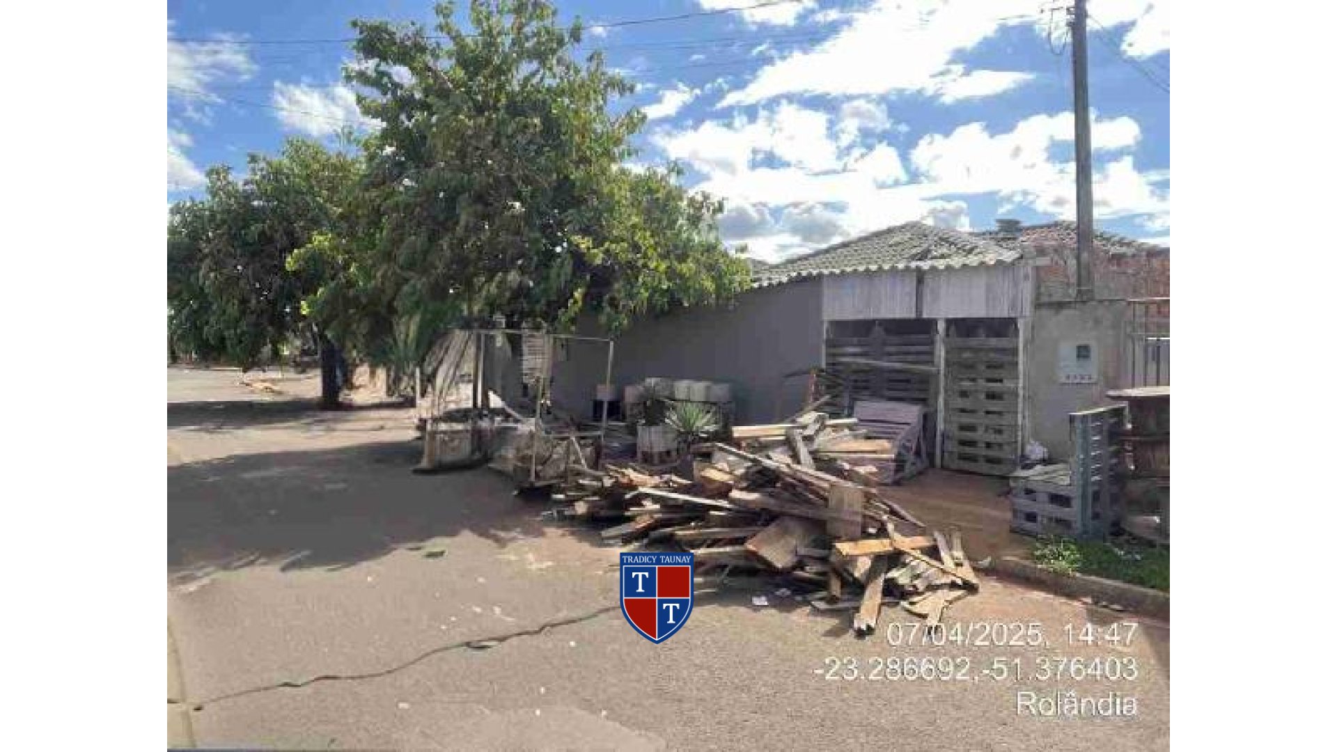 Foto 1 de TERRENO em JARDIM NOBRE - Imóvel Retomado Caixa