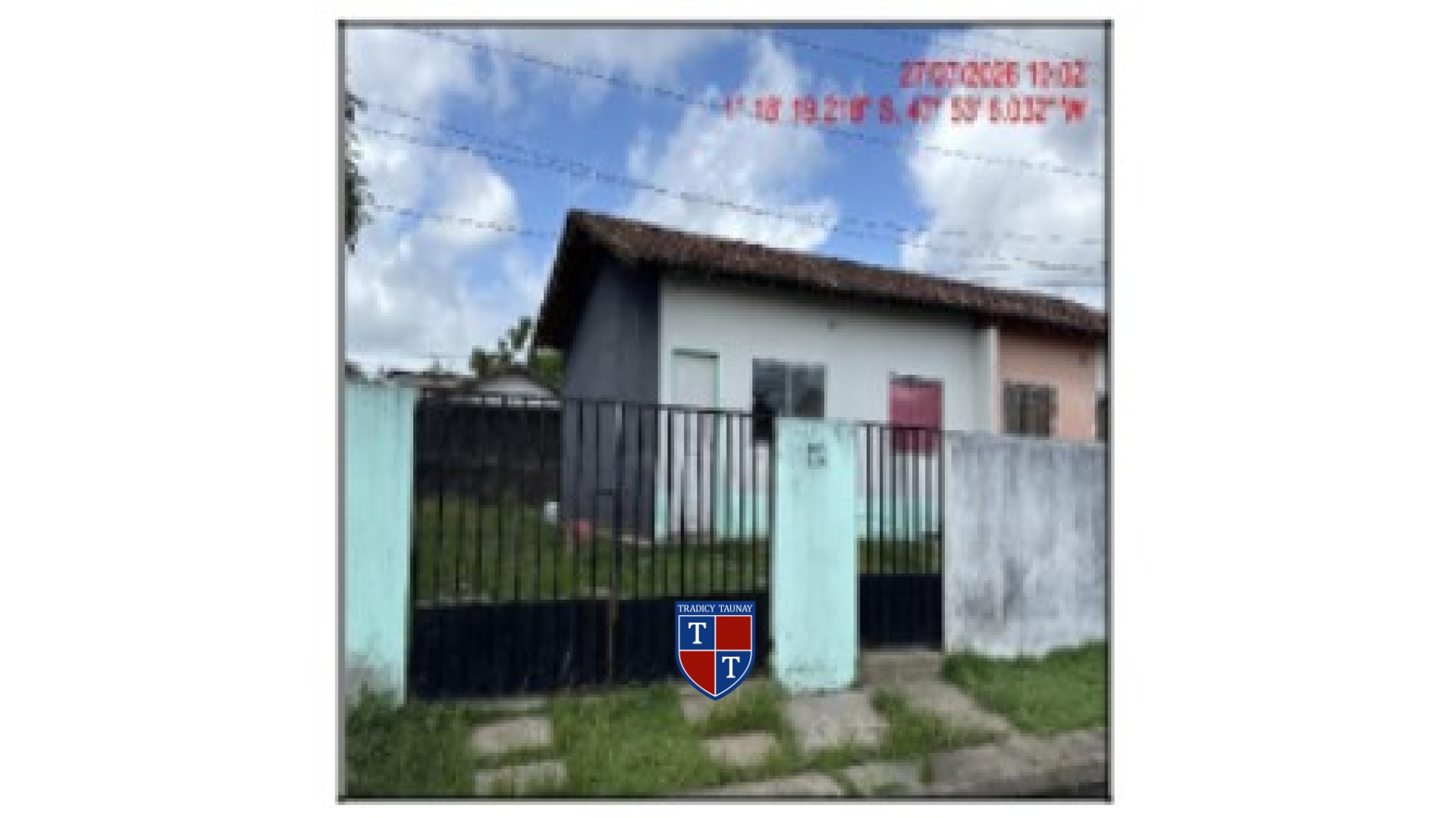 CASA em BOM JESUS