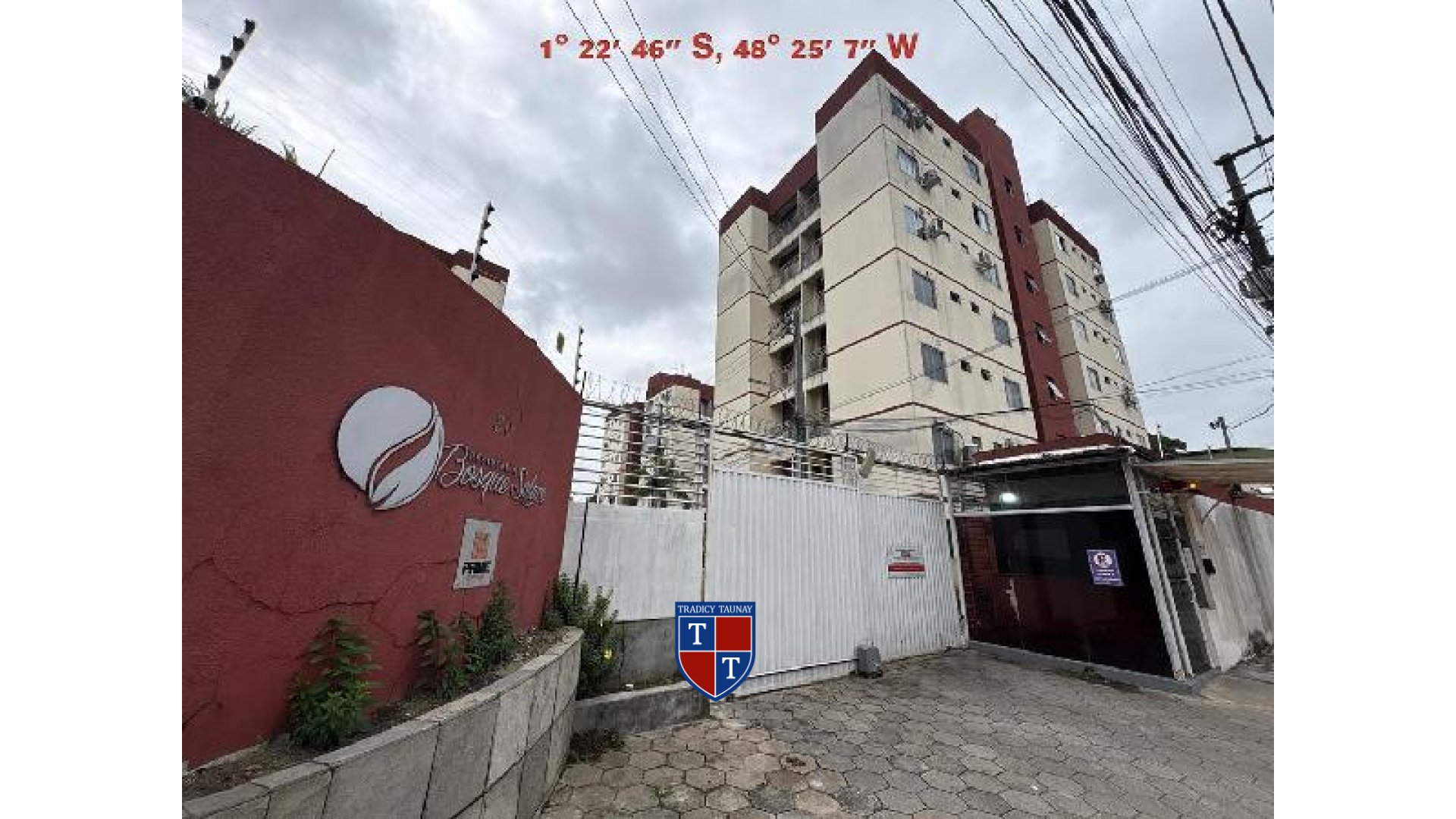 Foto 1 de APARTAMENTO em COQUEIRO - Imóvel Retomado Caixa
