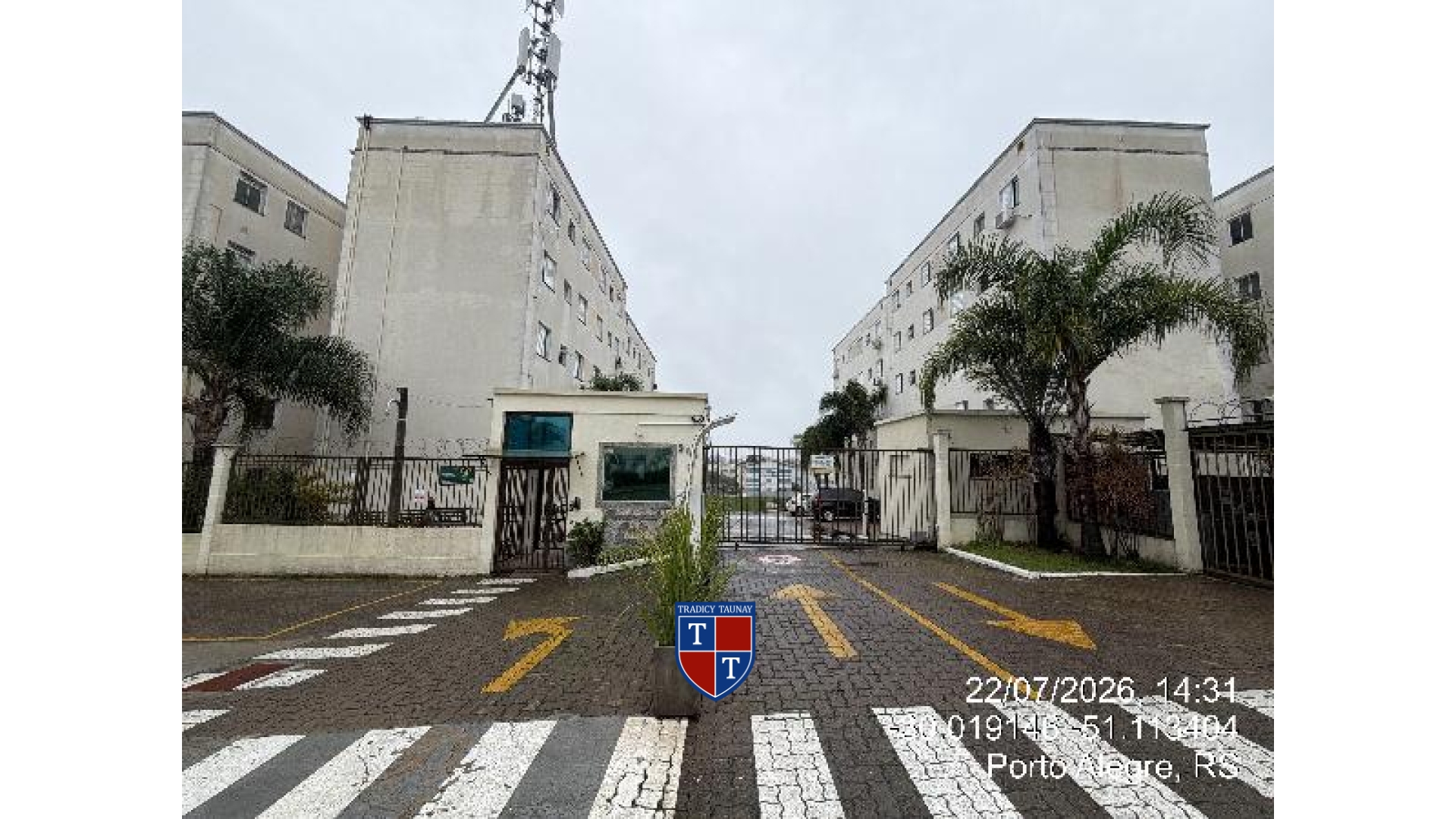 Foto 1 de APARTAMENTO em JARDIM LEOPOLDINA, PORTO ALEGRE/RS - Imóvel Retomado CAIXA Ref 8787700930136