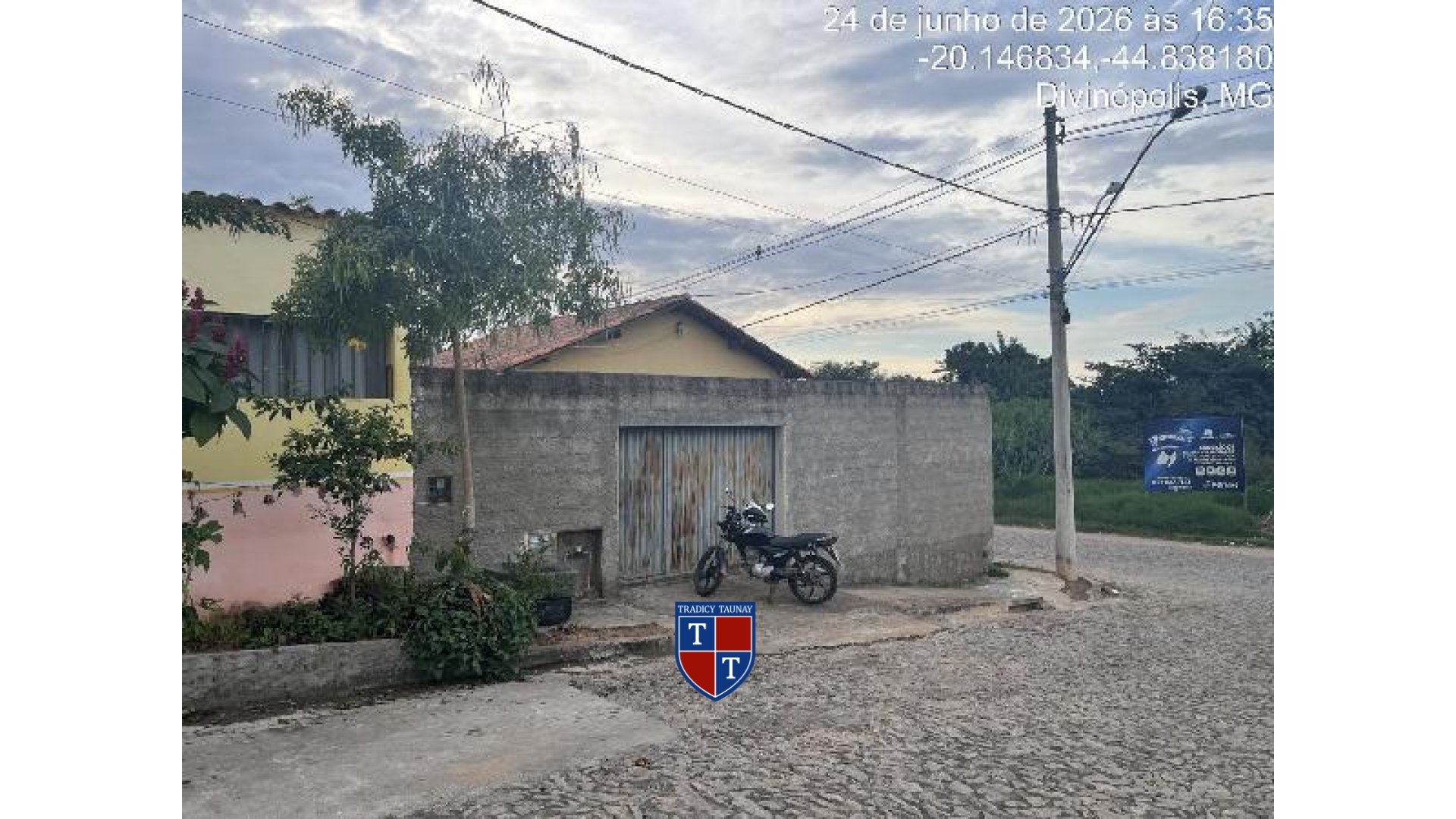 Foto 1 de CASA em RESIDENCIAL SAO FREI GALVAO - Imóvel Retomado Caixa