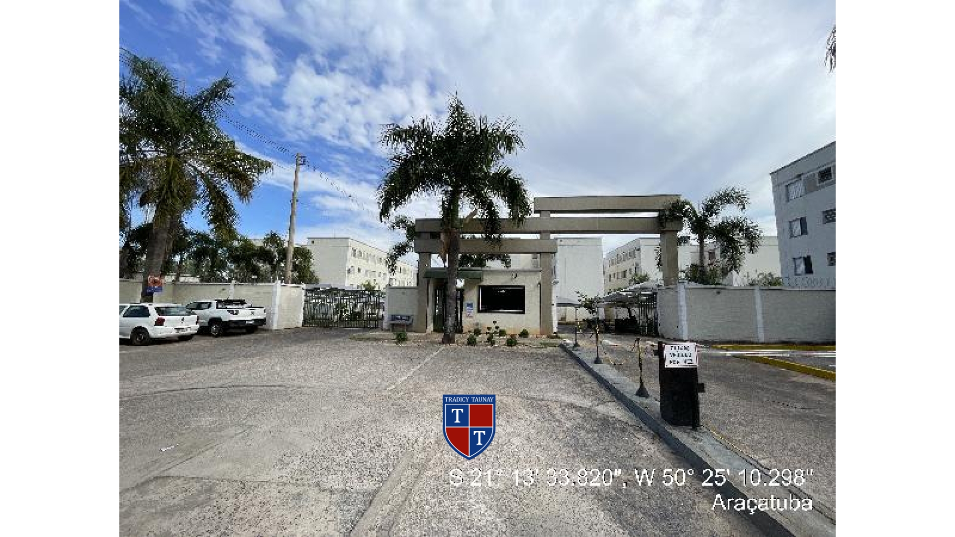 APARTAMENTO em UMUARAMA