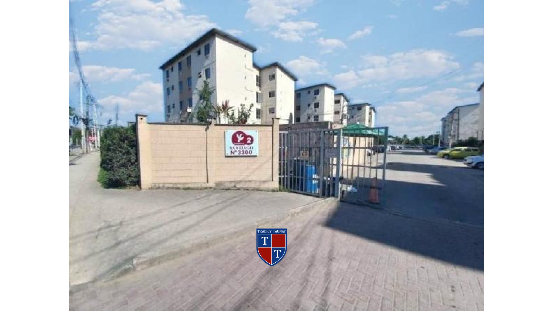 APARTAMENTO em SANTA CRUZ