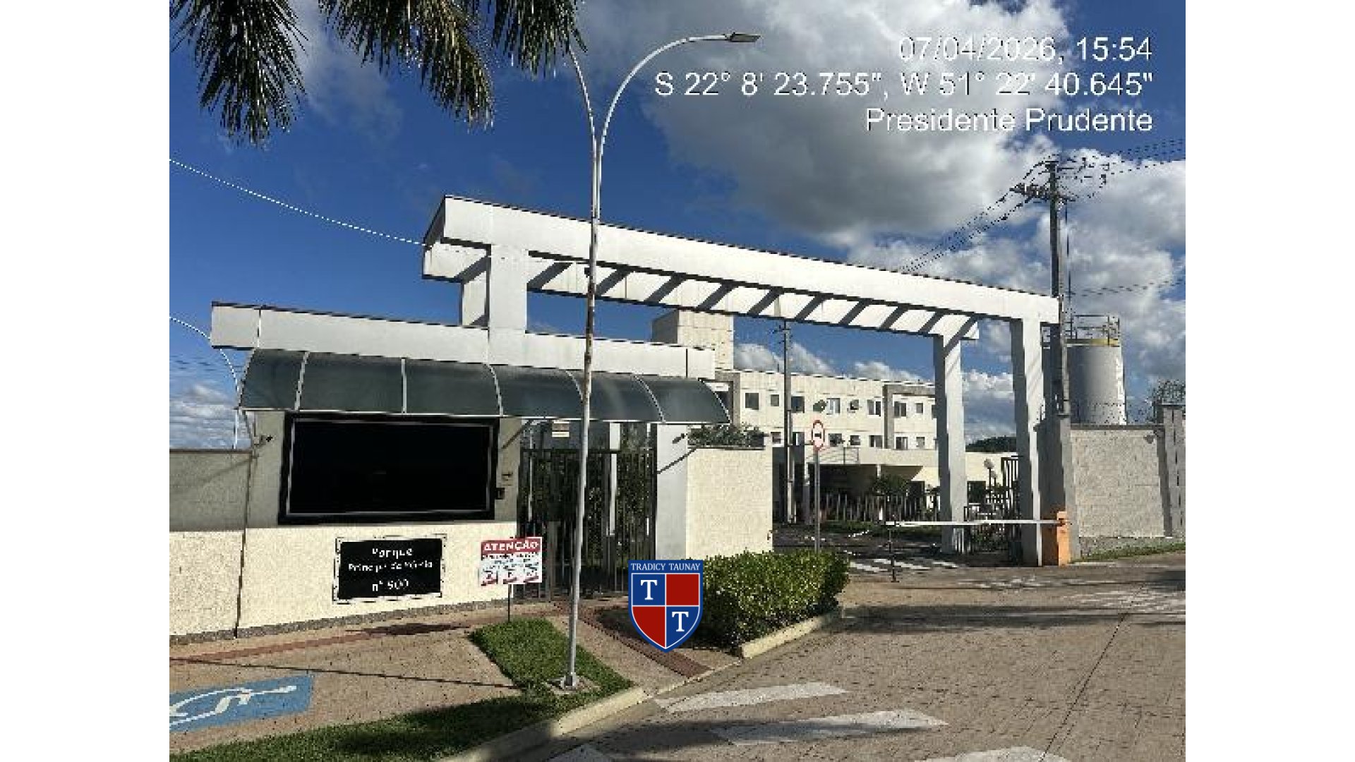 Foto 1 de APARTAMENTO em VILA RAMOS DE FREITAS - Imóvel Retomado Caixa