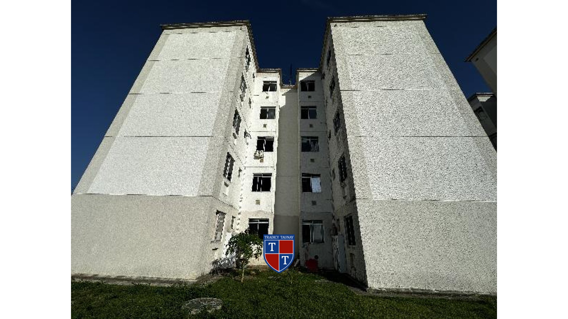 Foto 1 de APARTAMENTO em PLATAFORMA - Imóvel Retomado Caixa