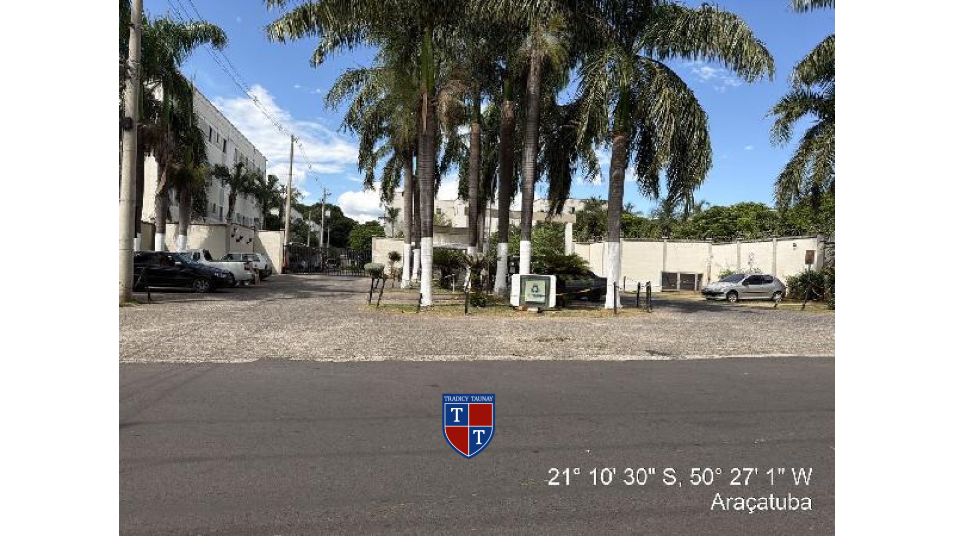 Foto 1 de APARTAMENTO em CONJUNTO HABITACIONAL DOUTOR ANTONIO VIL - Imóvel Retomado Caixa