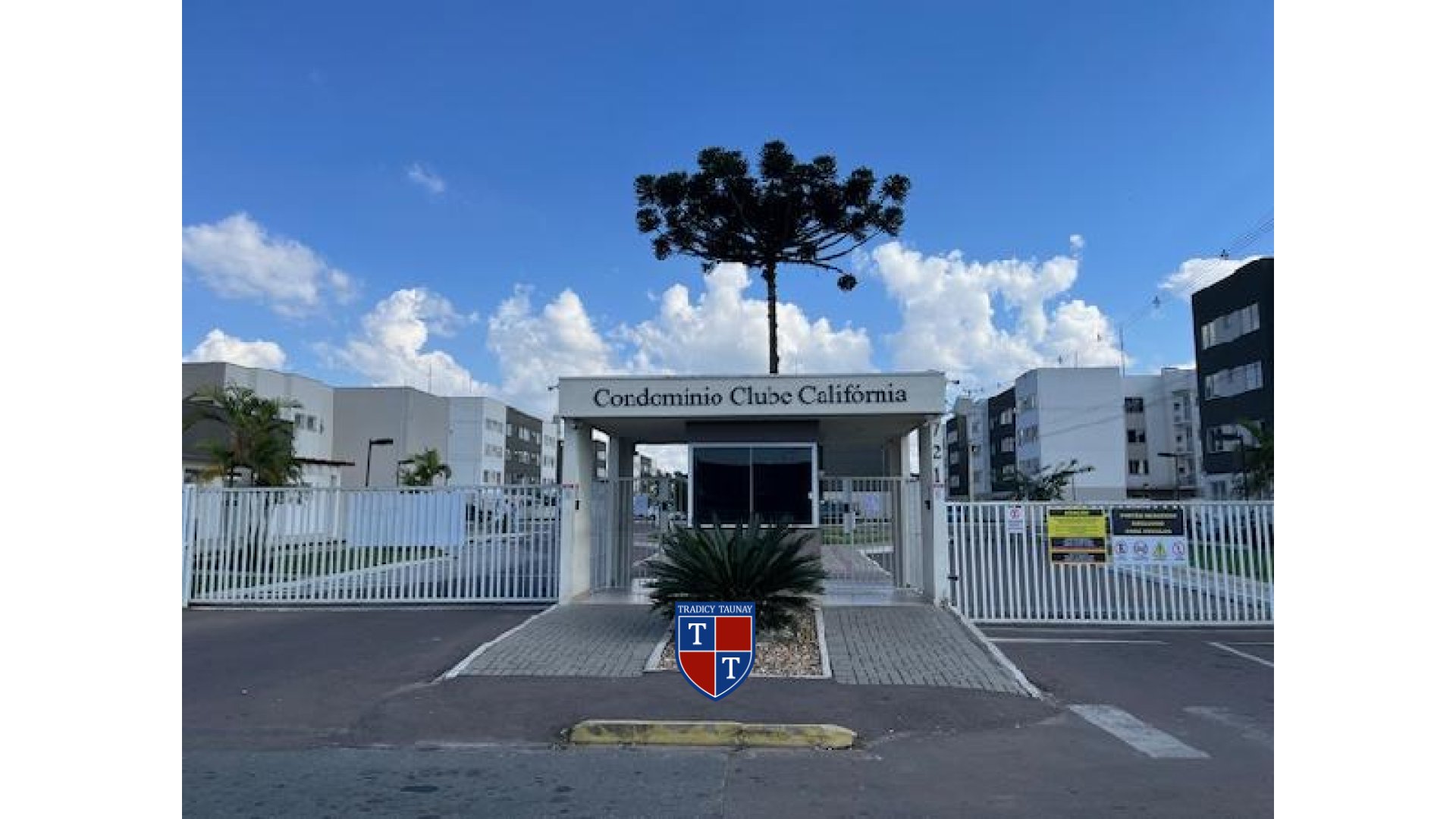 Foto 1 de APARTAMENTO em JARDIM ITAQUI - Imóvel Retomado Caixa