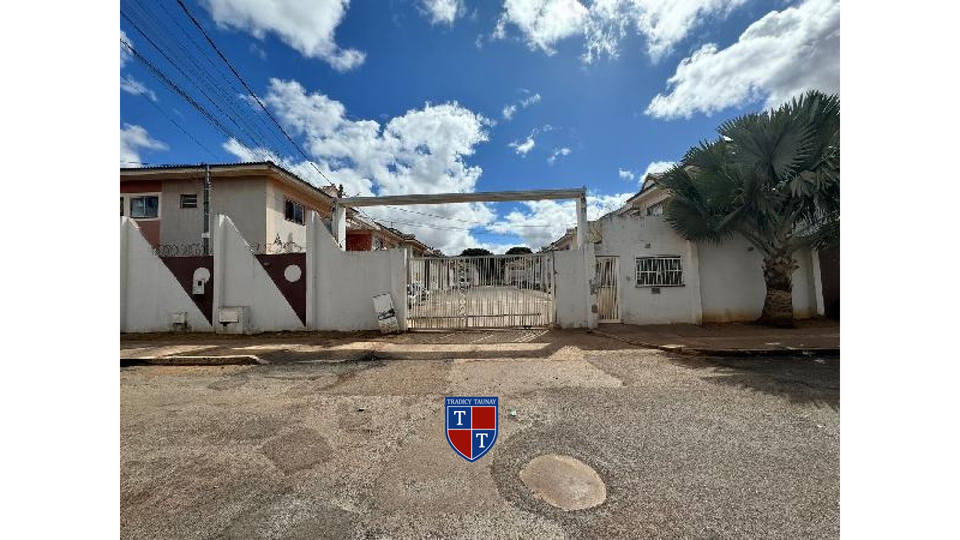 Foto 1 de APARTAMENTO em SETOR DE CHACARAS ANHANGUERA C - Imóvel Retomado Caixa