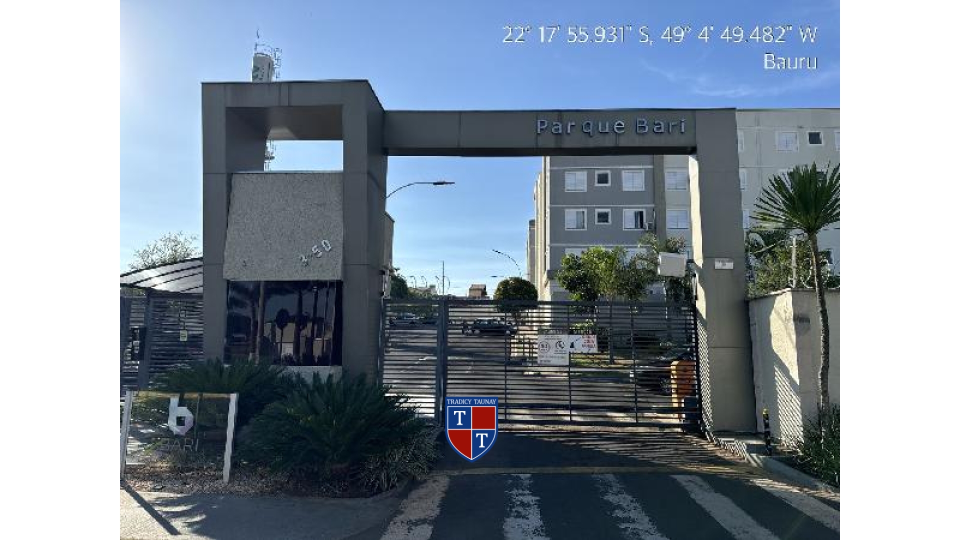 APARTAMENTO em JARDIM MARIA CELIA