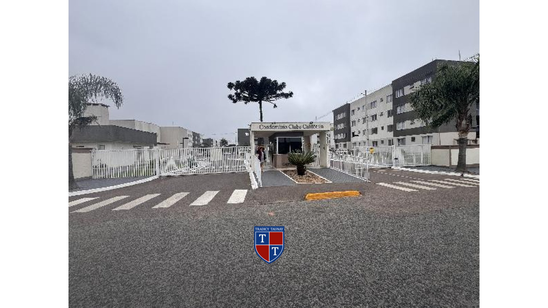 Foto 1 de APARTAMENTO em JARDIM ITAQUI - Imóvel Retomado Caixa