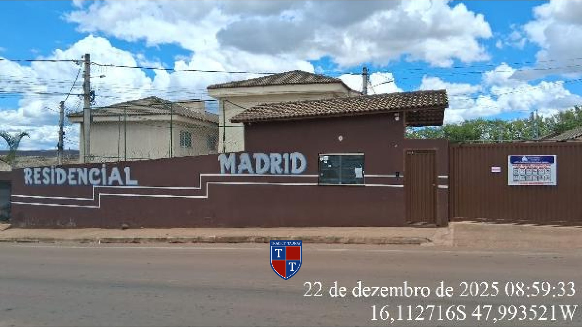 APARTAMENTO em CHACARAS E MANSOES SANTA MARIA