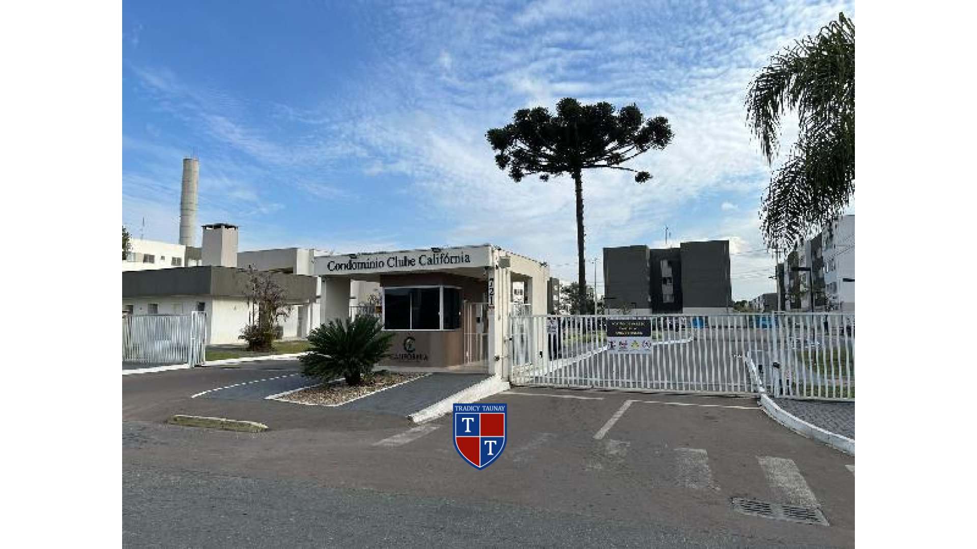 Foto 1 de APARTAMENTO em JARDIM ITAQUI - Imóvel Retomado Caixa