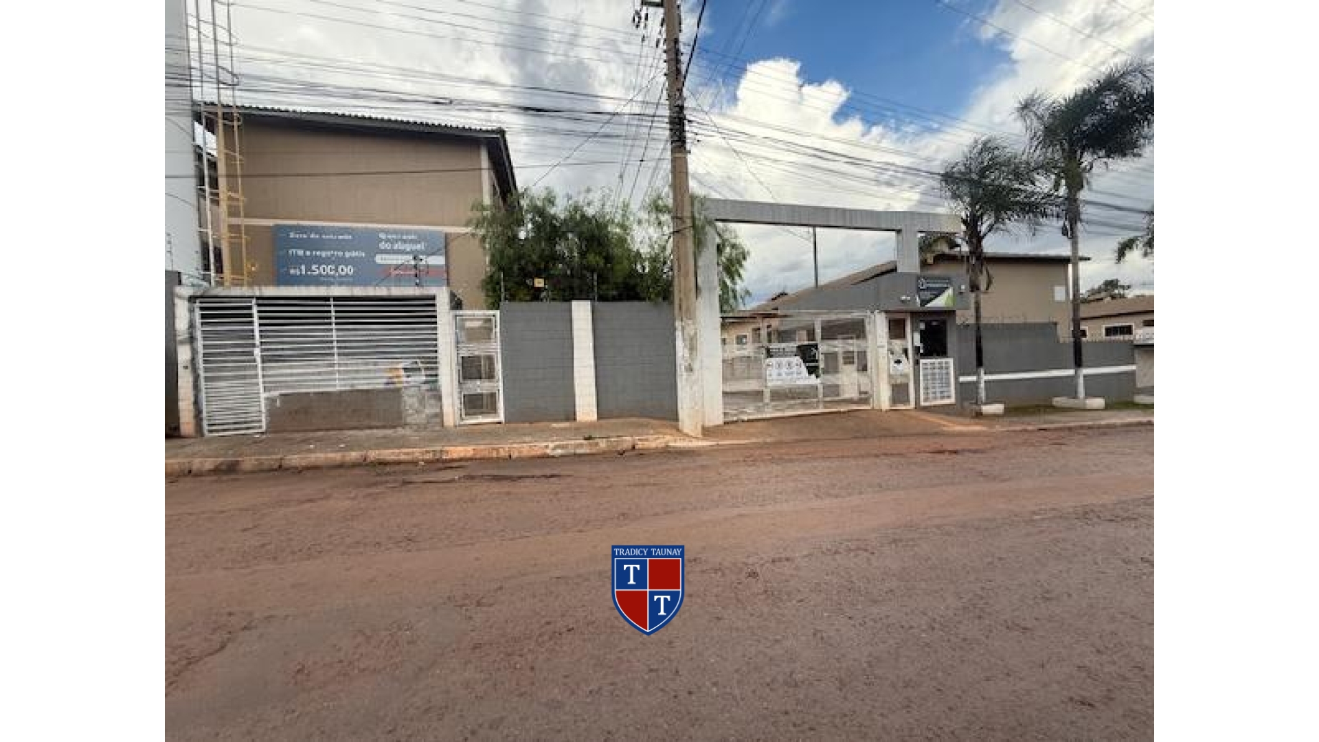 APARTAMENTO em CHACARAS YPIRANGA A