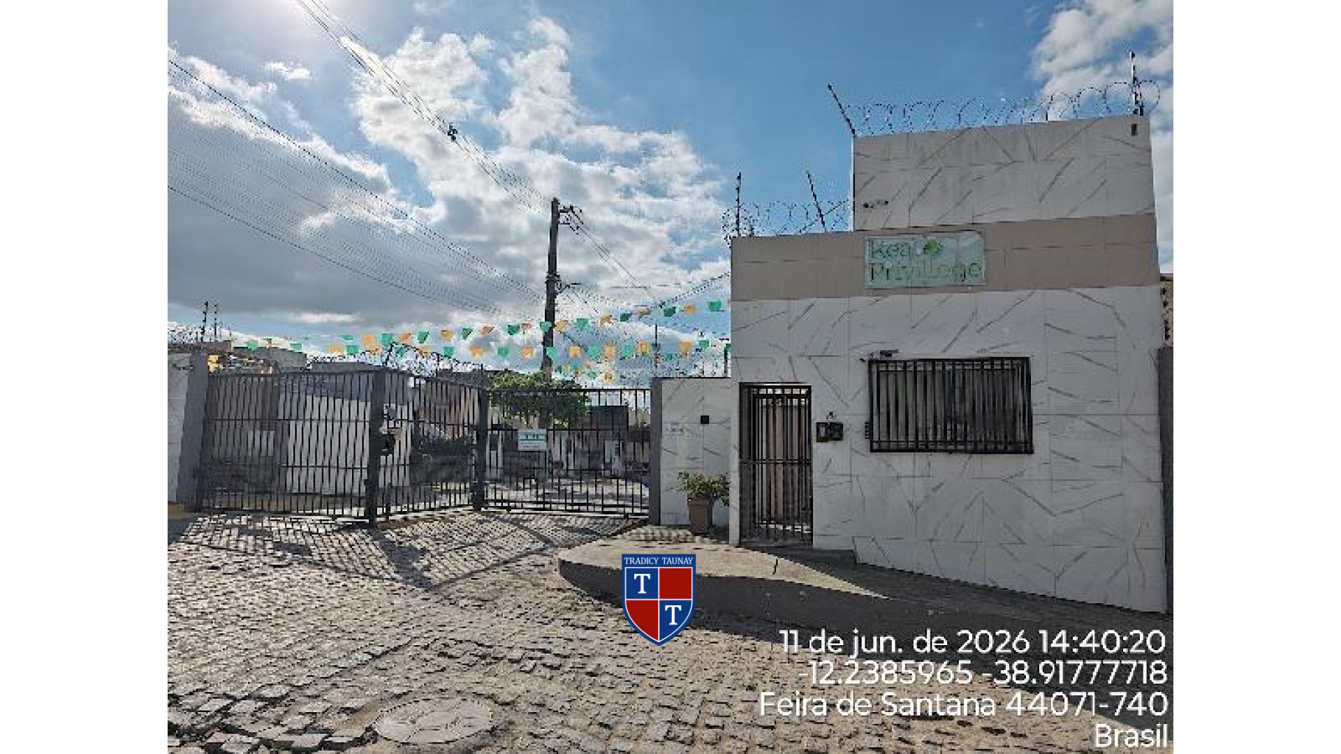 Foto 1 de CASA em SANTO ANTONIO DOS PRAZERES - Imóvel Retomado Caixa
