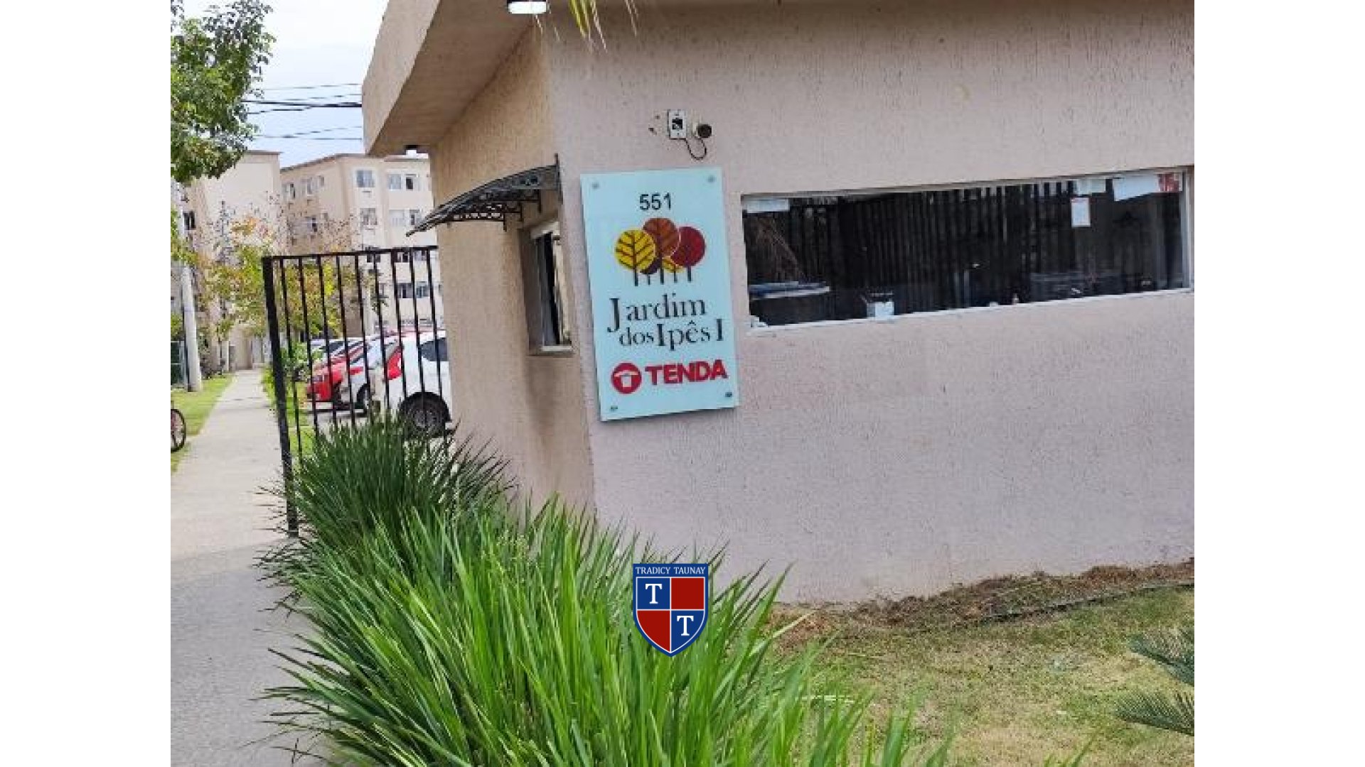 APARTAMENTO em SANTA CRUZ