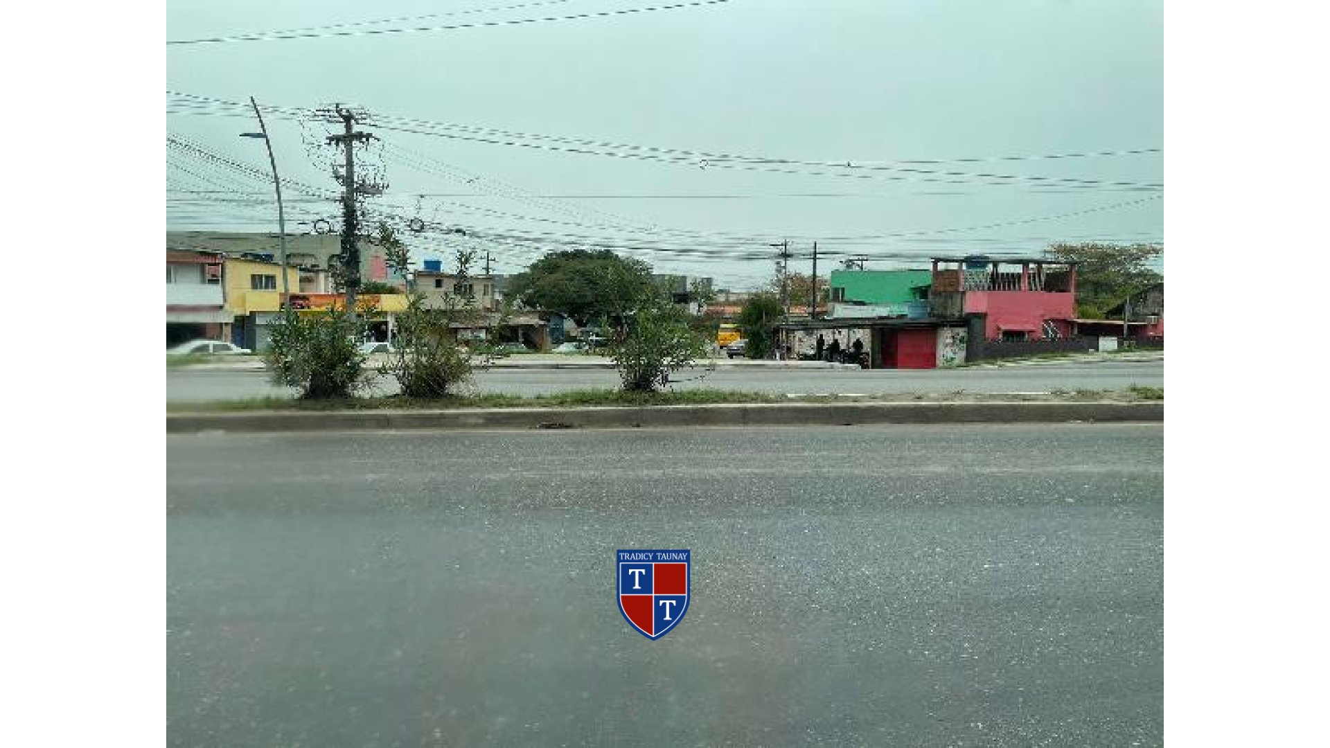 Foto 1 de CASA em VENDA DAS PEDRAS - Imóvel Retomado Caixa