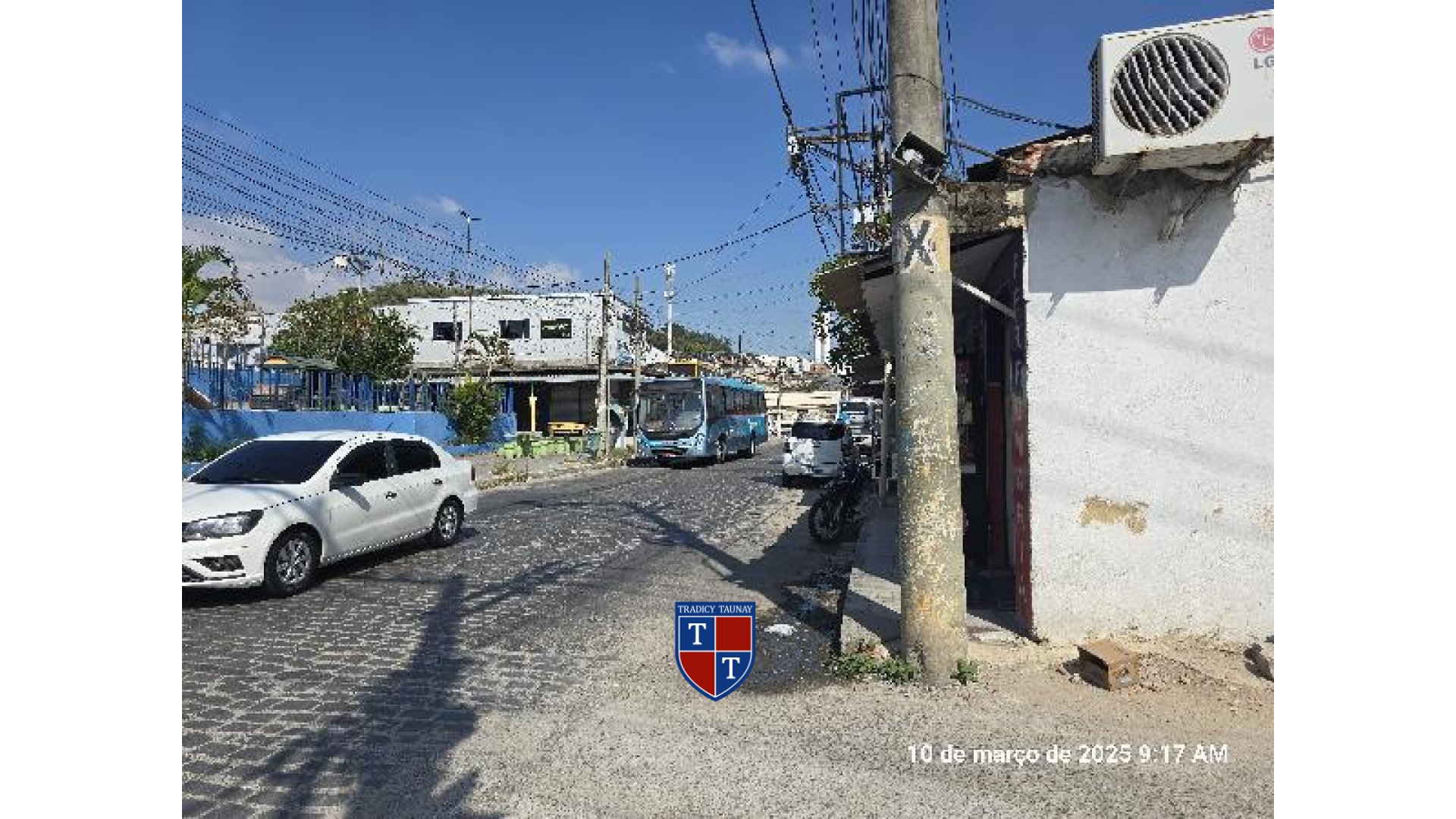 Foto 1 de APARTAMENTO em MONJOLOS - Imóvel Retomado Caixa