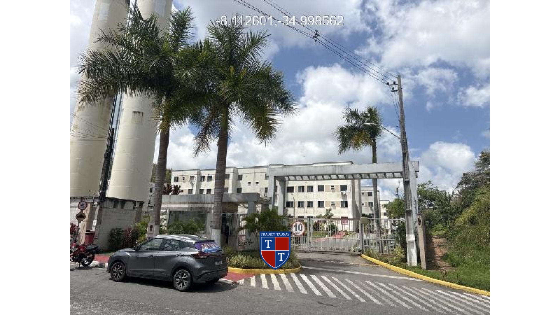 APARTAMENTO em SANTANA