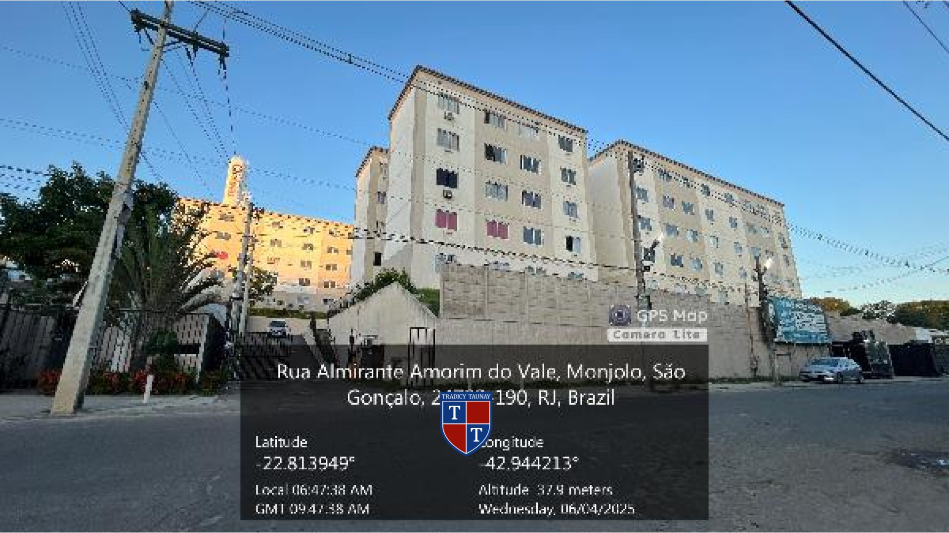 Foto 1 de APARTAMENTO em MONJOLOS - Imóvel Retomado Caixa