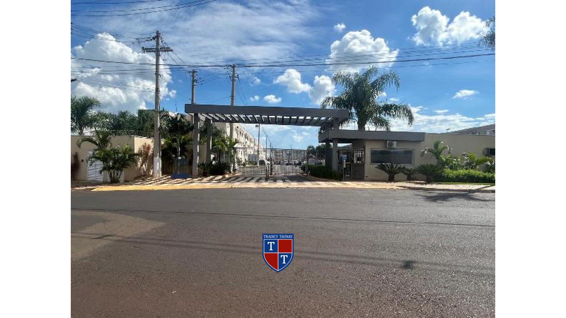 Foto 1 de APARTAMENTO em CAMPOS VILLE - Imóvel Retomado Caixa