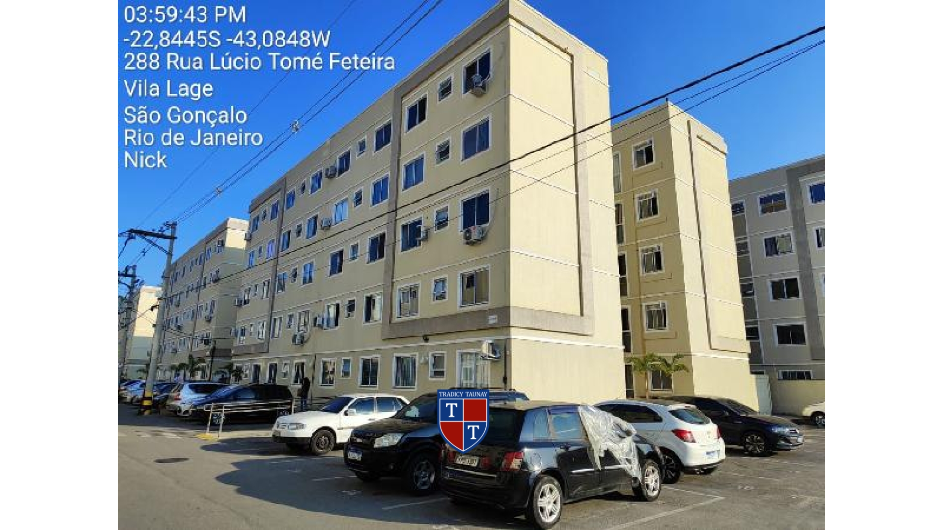 APARTAMENTO em VILA LAGE
