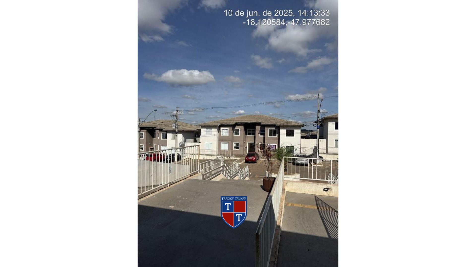 Foto 1 de APARTAMENTO em FAZENDA TAVEIRA - Imóvel Retomado Caixa