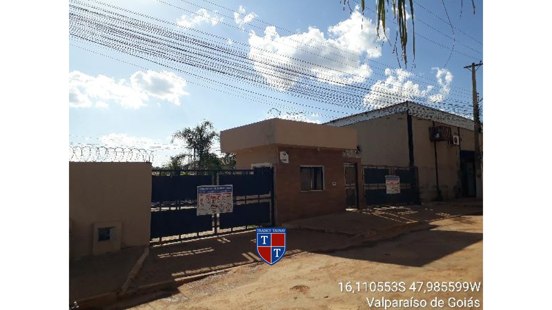 Foto 1 de APARTAMENTO em CHACARAS E MANSOES SANTA MARIA - Imóvel Retomado Caixa