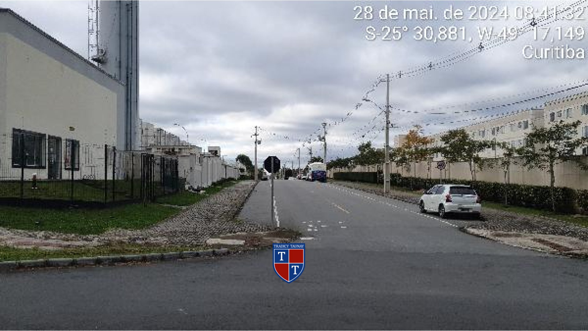 Foto 1 de APARTAMENTO em PINHEIRINHO - Imóvel Retomado Caixa