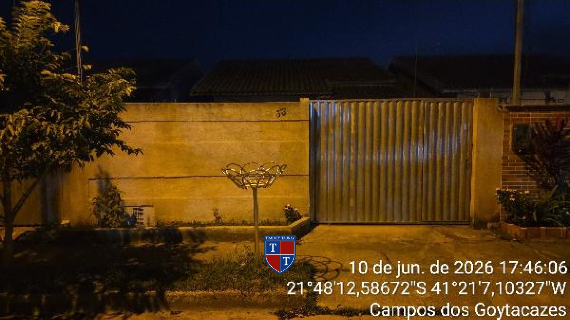 Foto 1 de CASA em PARQUE AURORA - Imóvel Retomado Caixa